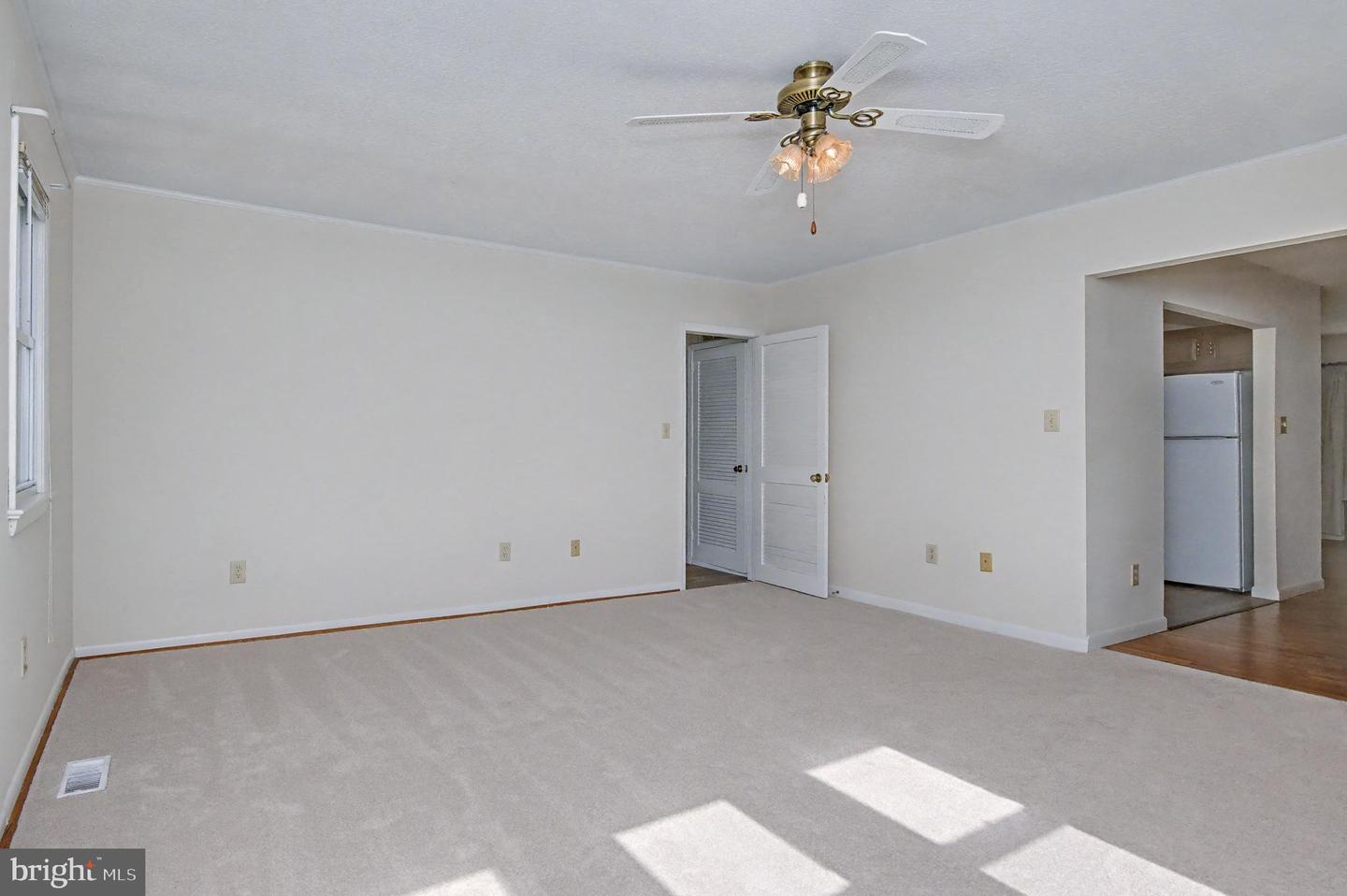 4026 WALTERS CT, FAIRFAX, Virginia 22030, 3 Bedrooms Bedrooms, ,2 BathroomsBathrooms,Residential,For sale,4026 WALTERS CT,VAFC2007232 MLS # VAFC2007232