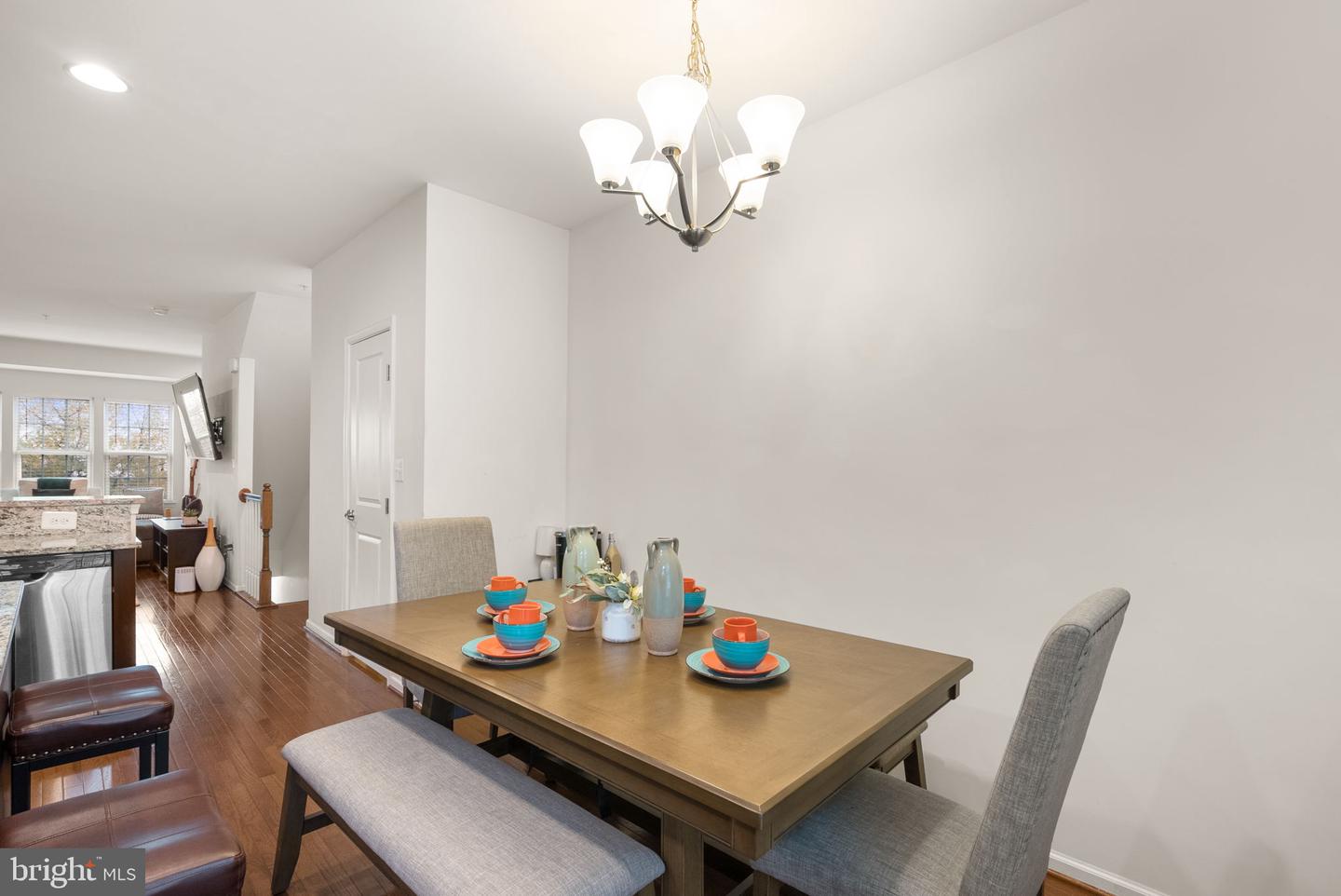 3612 FORT LINCOLN DR NE, WASHINGTON, District Of Columbia 20018, 2 Bedrooms Bedrooms, ,2 BathroomsBathrooms,Residential,For sale,3612 FORT LINCOLN DR NE,DCDC2229146 MLS # DCDC2229146