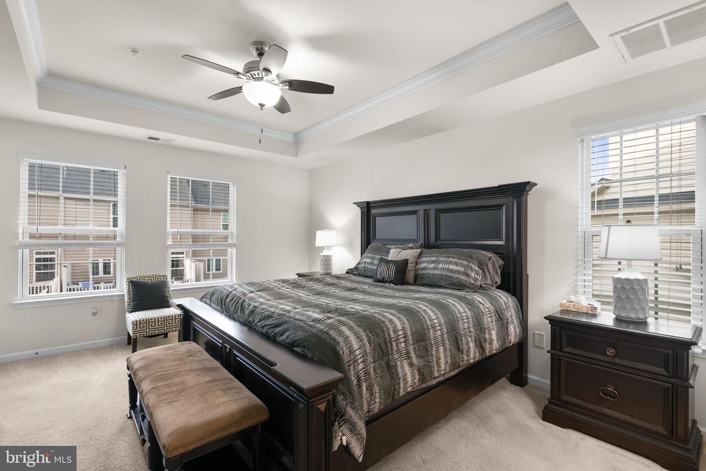 3612 FORT LINCOLN DR NE, WASHINGTON, District Of Columbia 20018, 2 Bedrooms Bedrooms, ,2 BathroomsBathrooms,Residential,For sale,3612 FORT LINCOLN DR NE,DCDC2229146 MLS # DCDC2229146