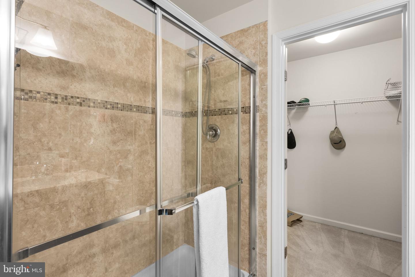 3612 FORT LINCOLN DR NE, WASHINGTON, District Of Columbia 20018, 2 Bedrooms Bedrooms, ,2 BathroomsBathrooms,Residential,For sale,3612 FORT LINCOLN DR NE,DCDC2229146 MLS # DCDC2229146