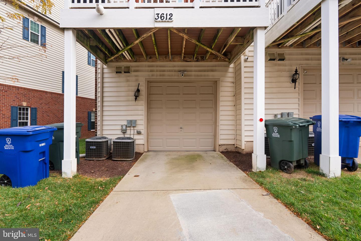 3612 FORT LINCOLN DR NE, WASHINGTON, District Of Columbia 20018, 2 Bedrooms Bedrooms, ,2 BathroomsBathrooms,Residential,For sale,3612 FORT LINCOLN DR NE,DCDC2229146 MLS # DCDC2229146