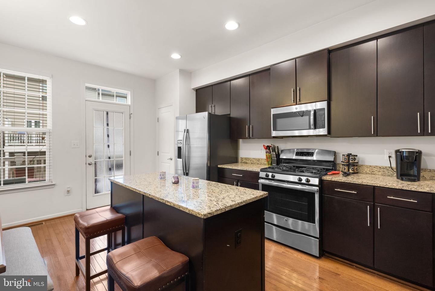 3612 FORT LINCOLN DR NE, WASHINGTON, District Of Columbia 20018, 2 Bedrooms Bedrooms, ,2 BathroomsBathrooms,Residential,For sale,3612 FORT LINCOLN DR NE,DCDC2229146 MLS # DCDC2229146