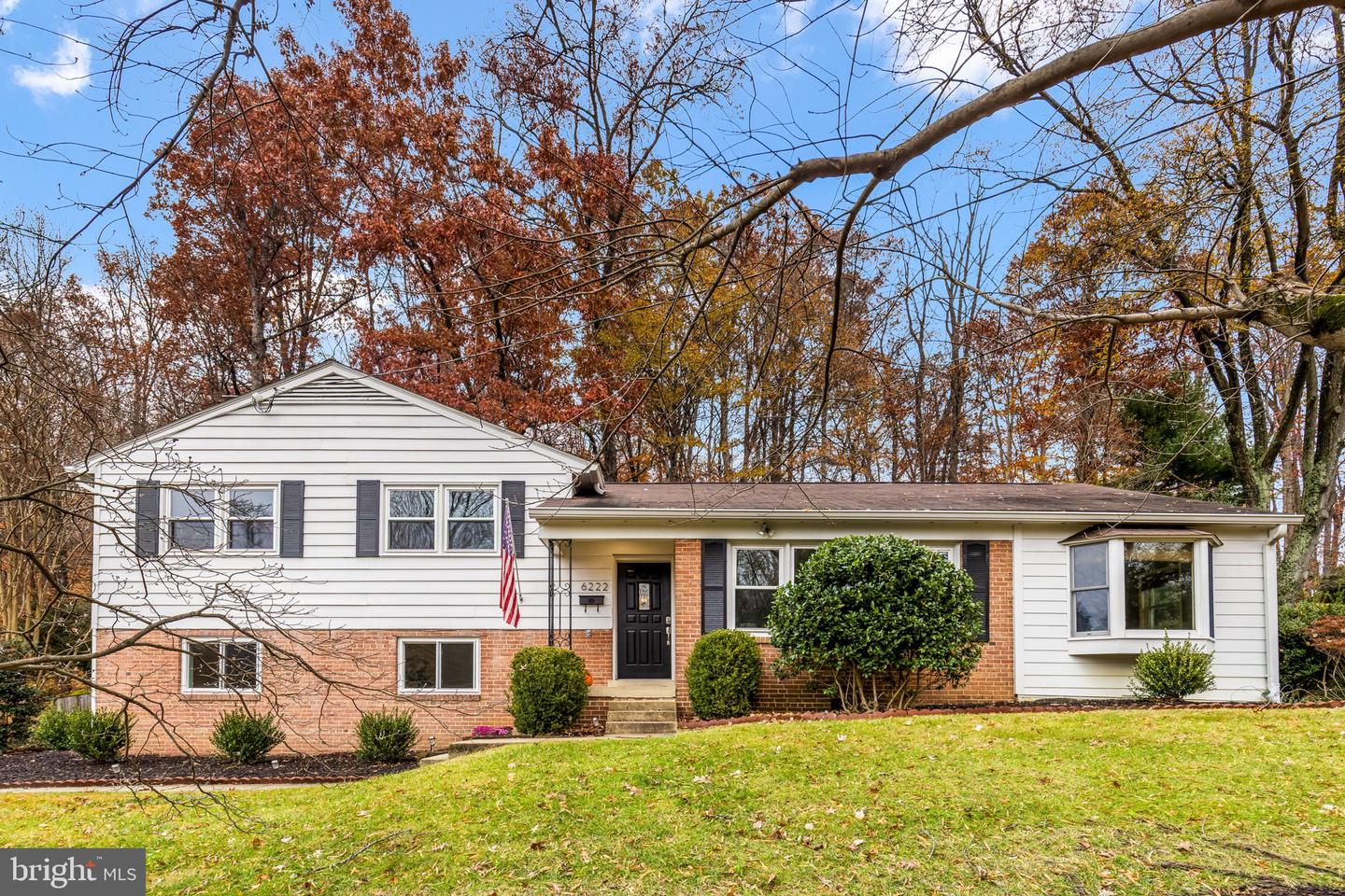 6222 BEACHWAY DR, FALLS CHURCH, Virginia 22041, 3 Bedrooms Bedrooms, ,3 BathroomsBathrooms,Residential,For sale,6222 BEACHWAY DR,VAFX2276418 MLS # VAFX2276418