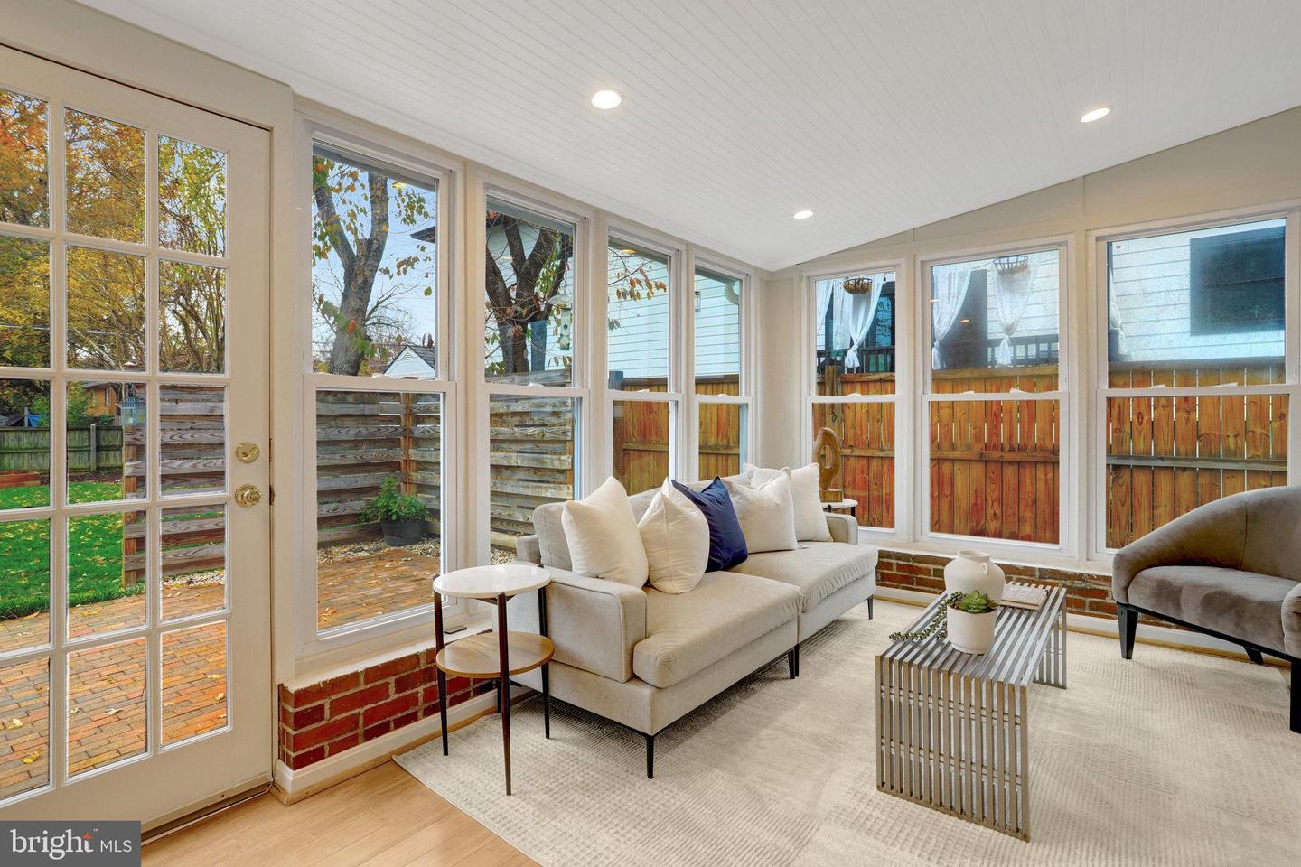 6402 POTOMAC AVE, ALEXANDRIA, Virginia 22307, 4 Bedrooms Bedrooms, ,2 BathroomsBathrooms,Residential,For sale,6402 POTOMAC AVE,VAFX2276704 MLS # VAFX2276704