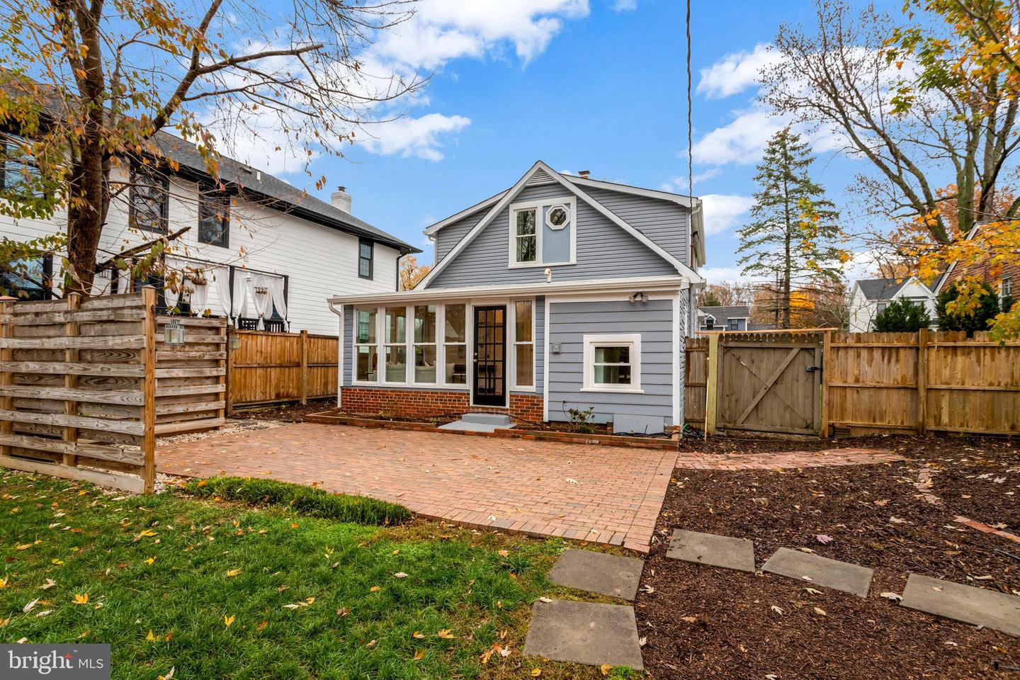 6402 POTOMAC AVE, ALEXANDRIA, Virginia 22307, 4 Bedrooms Bedrooms, ,2 BathroomsBathrooms,Residential,For sale,6402 POTOMAC AVE,VAFX2276704 MLS # VAFX2276704