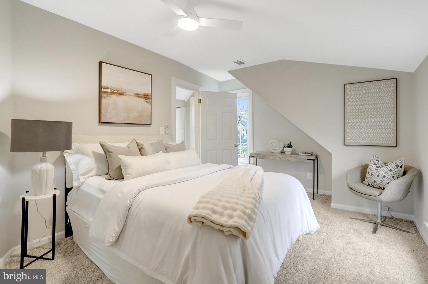 6402 POTOMAC AVE, ALEXANDRIA, Virginia 22307, 4 Bedrooms Bedrooms, ,2 BathroomsBathrooms,Residential,For sale,6402 POTOMAC AVE,VAFX2276704 MLS # VAFX2276704