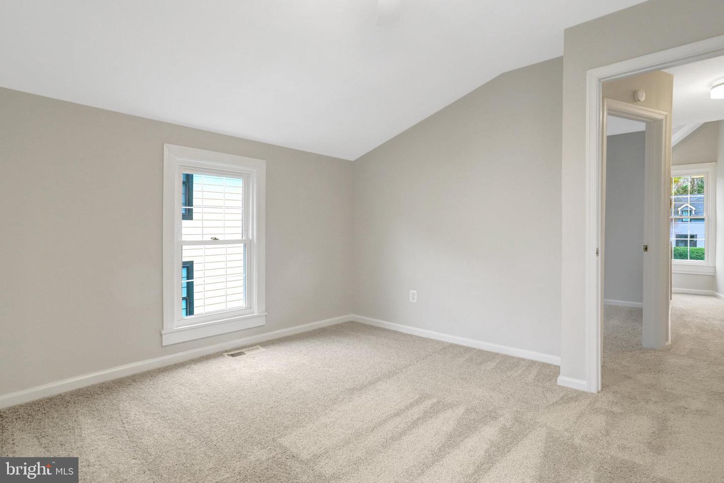 6402 POTOMAC AVE, ALEXANDRIA, Virginia 22307, 4 Bedrooms Bedrooms, ,2 BathroomsBathrooms,Residential,For sale,6402 POTOMAC AVE,VAFX2276704 MLS # VAFX2276704