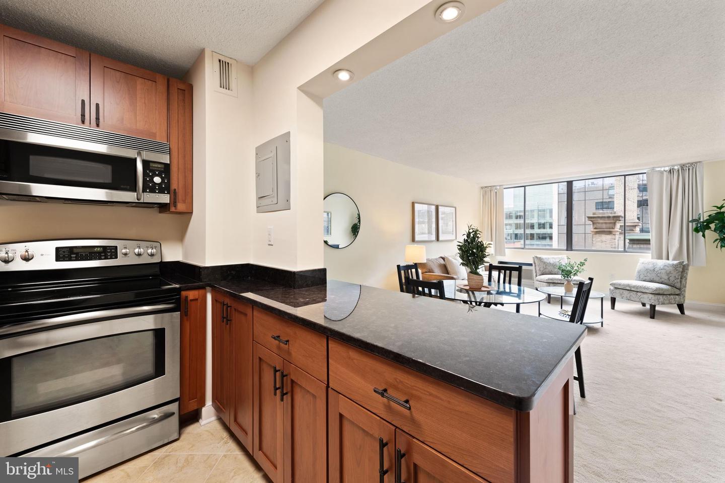 1325 18TH ST NW #712, WASHINGTON, District Of Columbia 20036, 1 Bedroom Bedrooms, ,1 BathroomBathrooms,Residential,For sale,1325 18TH ST NW #712,DCDC2229592 MLS # DCDC2229592