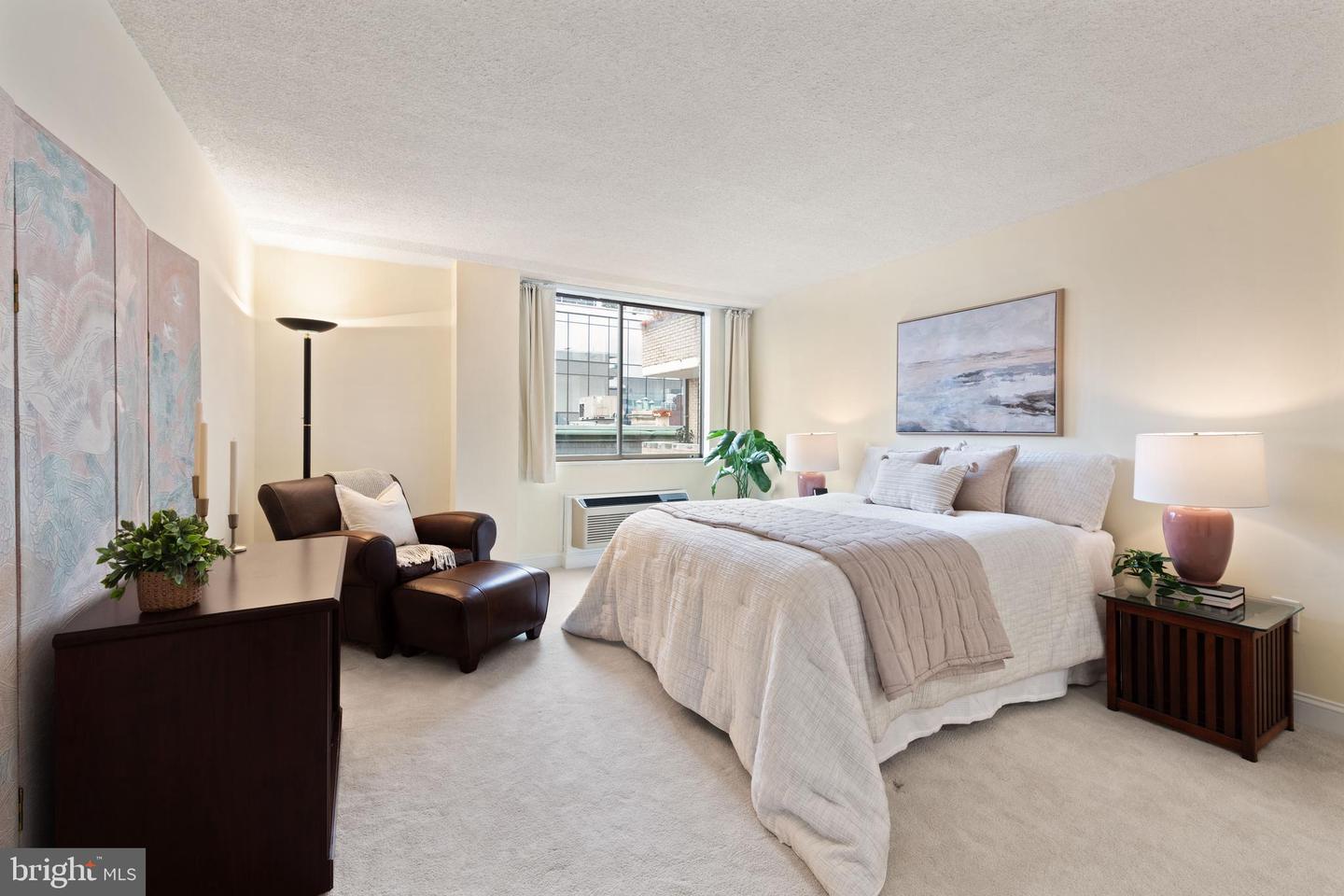 1325 18TH ST NW #712, WASHINGTON, District Of Columbia 20036, 1 Bedroom Bedrooms, ,1 BathroomBathrooms,Residential,For sale,1325 18TH ST NW #712,DCDC2229592 MLS # DCDC2229592