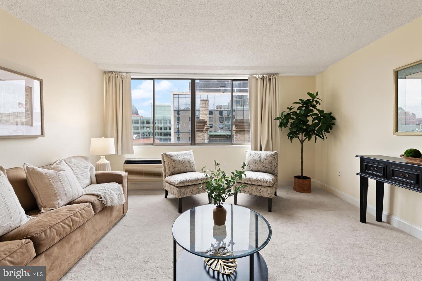 1325 18TH ST NW #712, WASHINGTON, District Of Columbia 20036, 1 Bedroom Bedrooms, ,1 BathroomBathrooms,Residential,For sale,1325 18TH ST NW #712,DCDC2229592 MLS # DCDC2229592