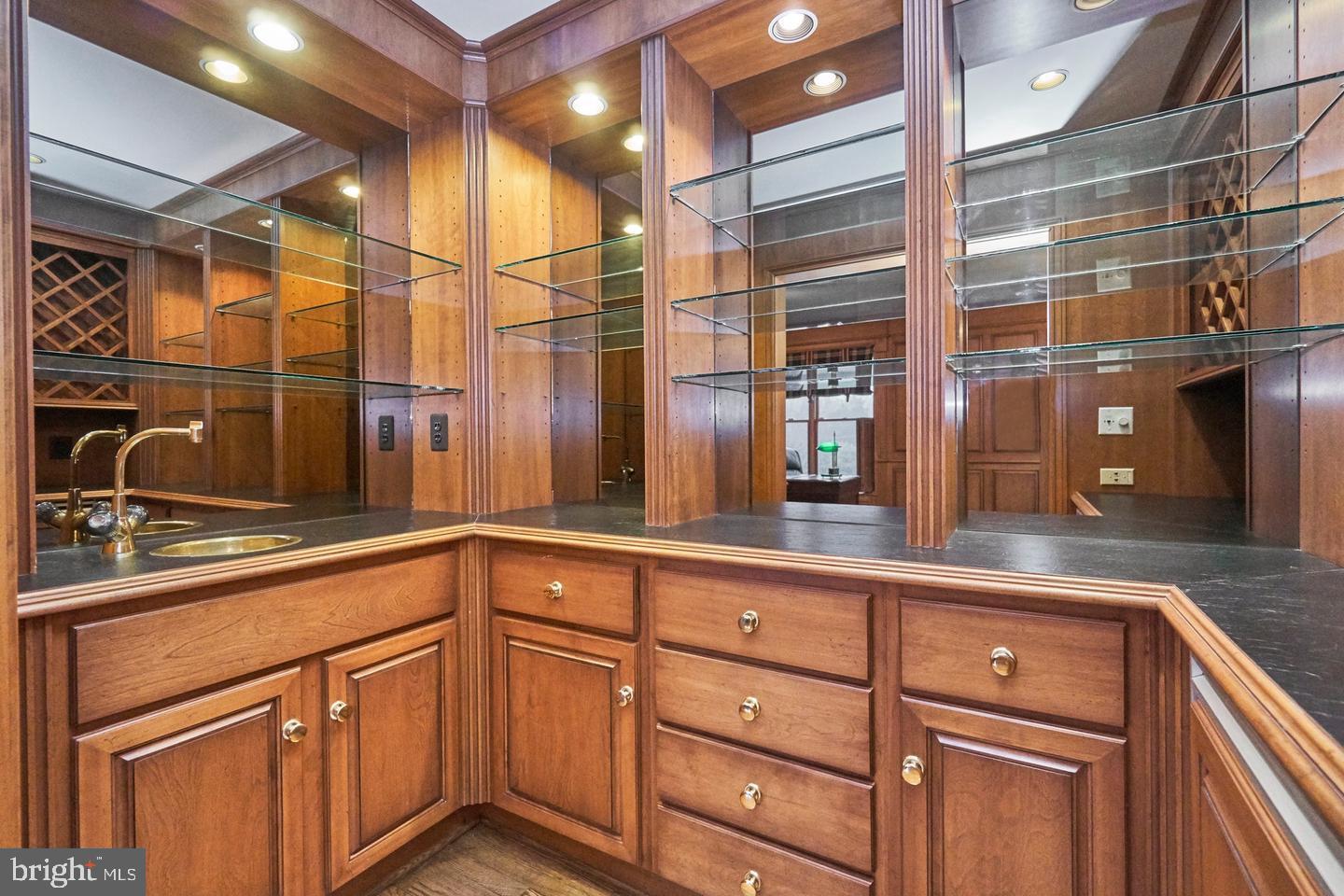 6830 CLIFTON RD, CLIFTON, Virginia 20124, 5 Bedrooms Bedrooms, ,5 BathroomsBathrooms,Residential,For sale,6830 CLIFTON RD,VAFX2276986 MLS # VAFX2276986 6830 CLIFTON RD, CLIFTON, Virginia 20124, 5 Bedrooms Bedrooms, ,5 BathroomsBathrooms,Residential,For sale,6830 CLIFTON RD,VAFX2276986 MLS # VAFX2276986