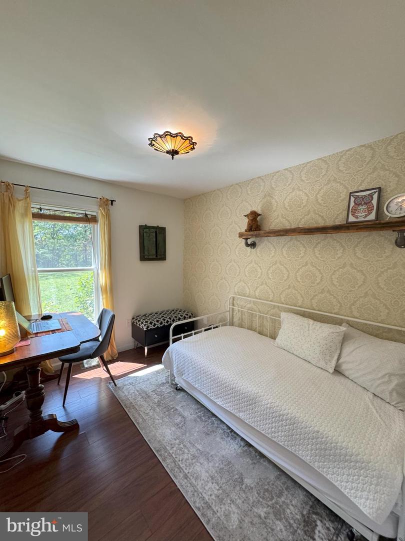 3998 HIDDEN VALLEY LN, LINDEN, Virginia 22642, 3 Bedrooms Bedrooms, 10 Rooms Rooms,2 BathroomsBathrooms,Residential,For sale,3998 HIDDEN VALLEY LN,VAFQ2019546 MLS # VAFQ2019546