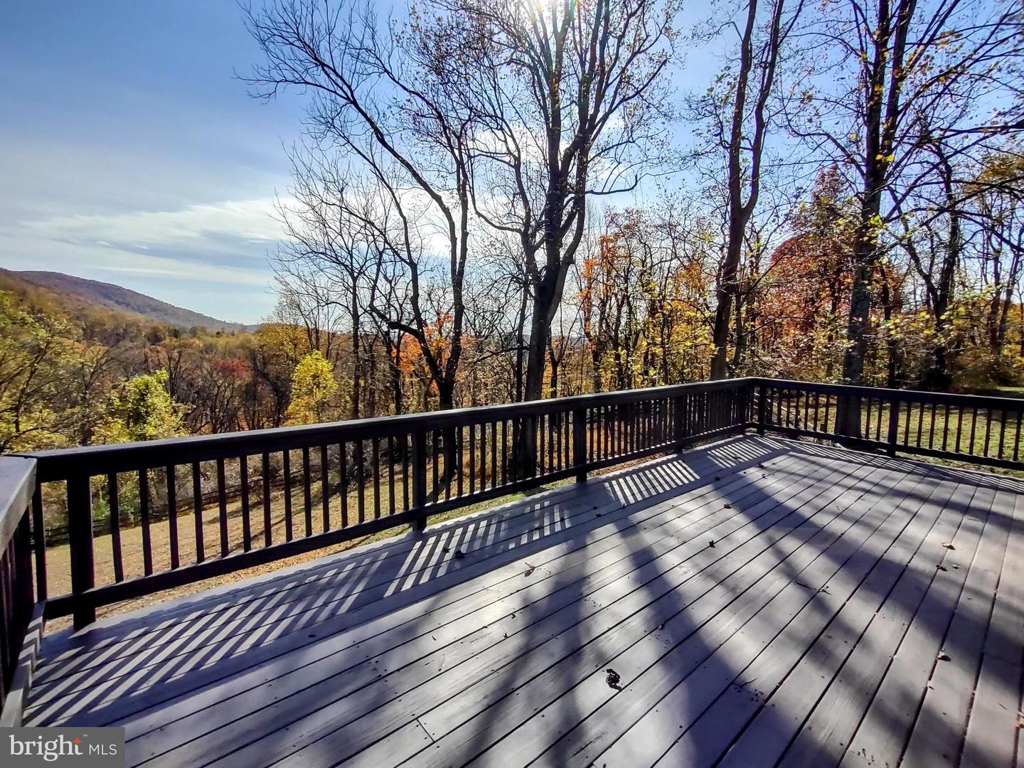 3998 HIDDEN VALLEY LN, LINDEN, Virginia 22642, 3 Bedrooms Bedrooms, 10 Rooms Rooms,2 BathroomsBathrooms,Residential,For sale,3998 HIDDEN VALLEY LN,VAFQ2019546 MLS # VAFQ2019546