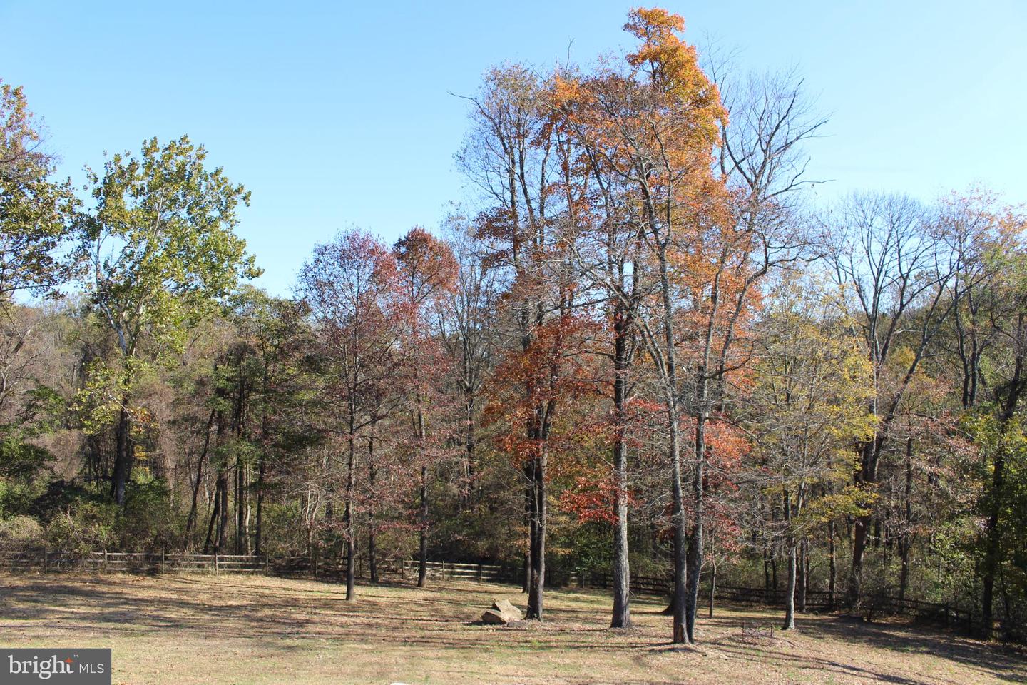 3998 HIDDEN VALLEY LN, LINDEN, Virginia 22642, 3 Bedrooms Bedrooms, 10 Rooms Rooms,2 BathroomsBathrooms,Residential,For sale,3998 HIDDEN VALLEY LN,VAFQ2019546 MLS # VAFQ2019546