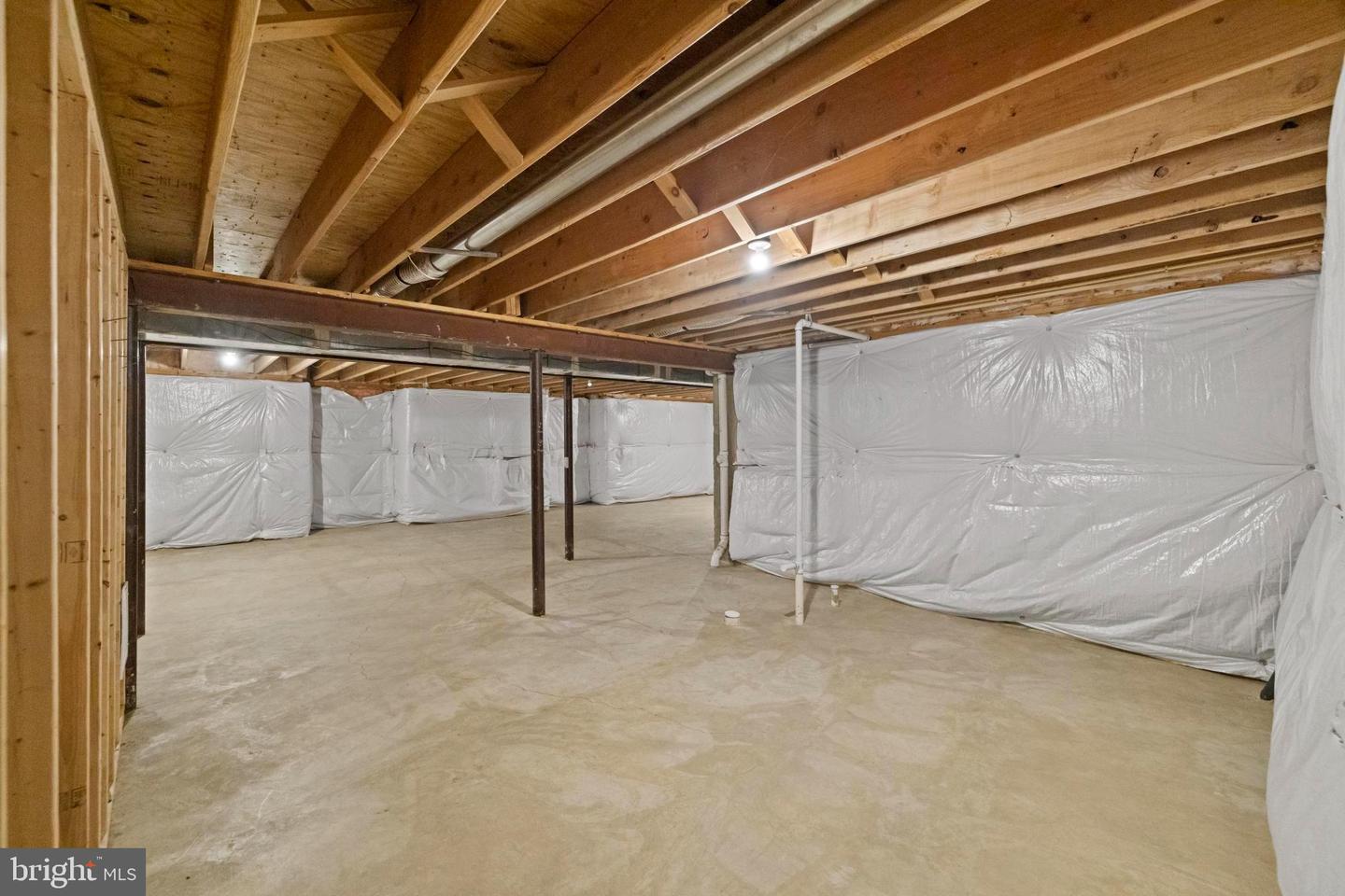 16199 SHEFFIELD DR, DUMFRIES, Virginia 22025, 4 Bedrooms Bedrooms, 12 Rooms Rooms,3 BathroomsBathrooms,Residential,For sale,16199 SHEFFIELD DR,VAPW2107514 MLS # VAPW2107514