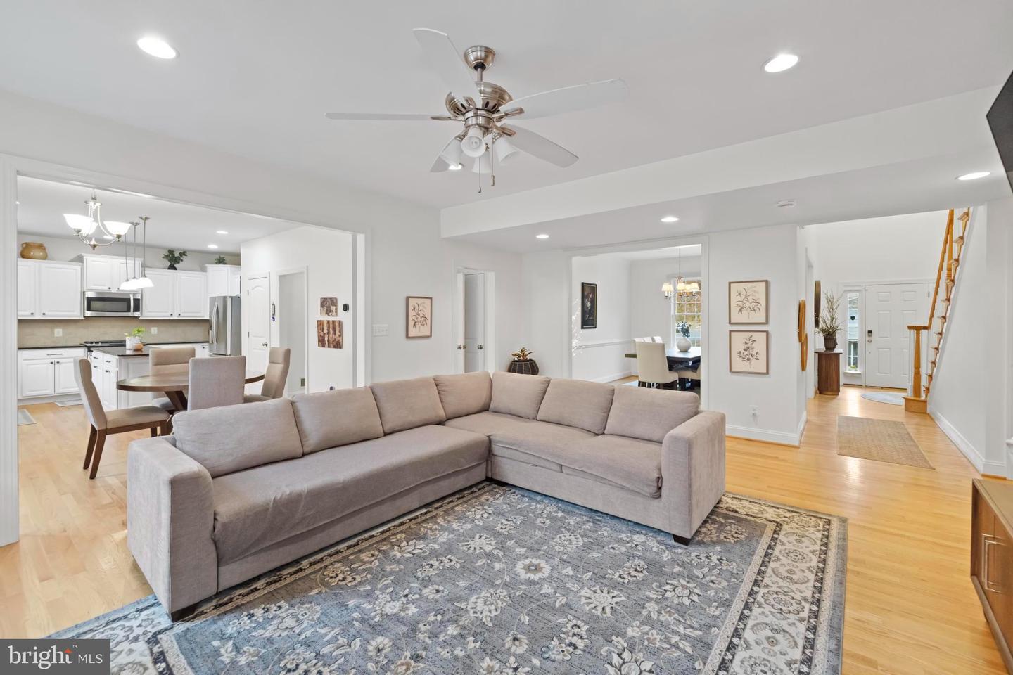 16199 SHEFFIELD DR, DUMFRIES, Virginia 22025, 4 Bedrooms Bedrooms, 12 Rooms Rooms,3 BathroomsBathrooms,Residential,For sale,16199 SHEFFIELD DR,VAPW2107514 MLS # VAPW2107514