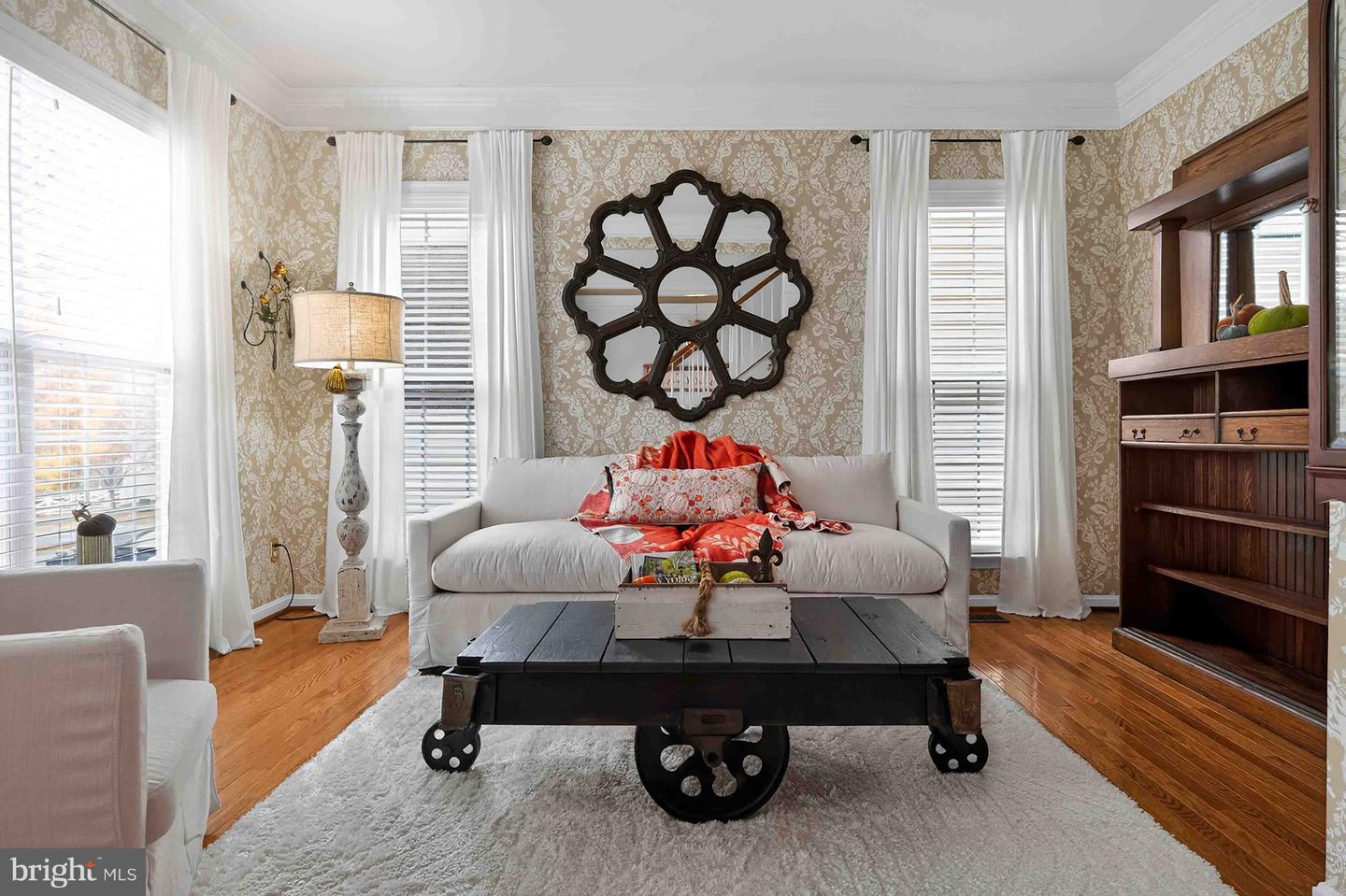 8187 DOUGLAS FIR DR, LORTON, Virginia 22079, 4 Bedrooms Bedrooms, ,2 BathroomsBathrooms,Residential,For sale,8187 DOUGLAS FIR DR,VAFX2278382 MLS # VAFX2278382