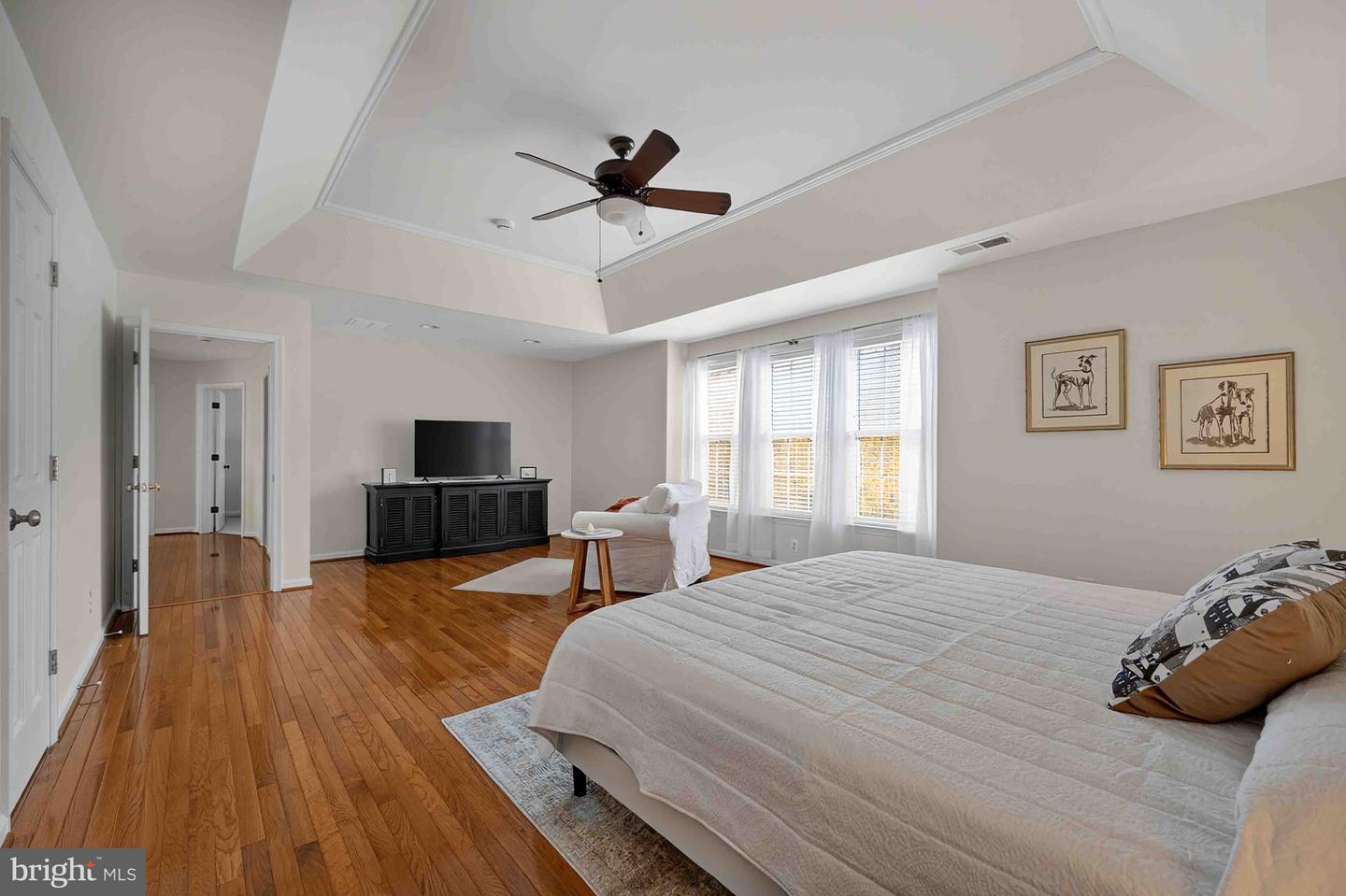 8187 DOUGLAS FIR DR, LORTON, Virginia 22079, 4 Bedrooms Bedrooms, ,2 BathroomsBathrooms,Residential,For sale,8187 DOUGLAS FIR DR,VAFX2278382 MLS # VAFX2278382