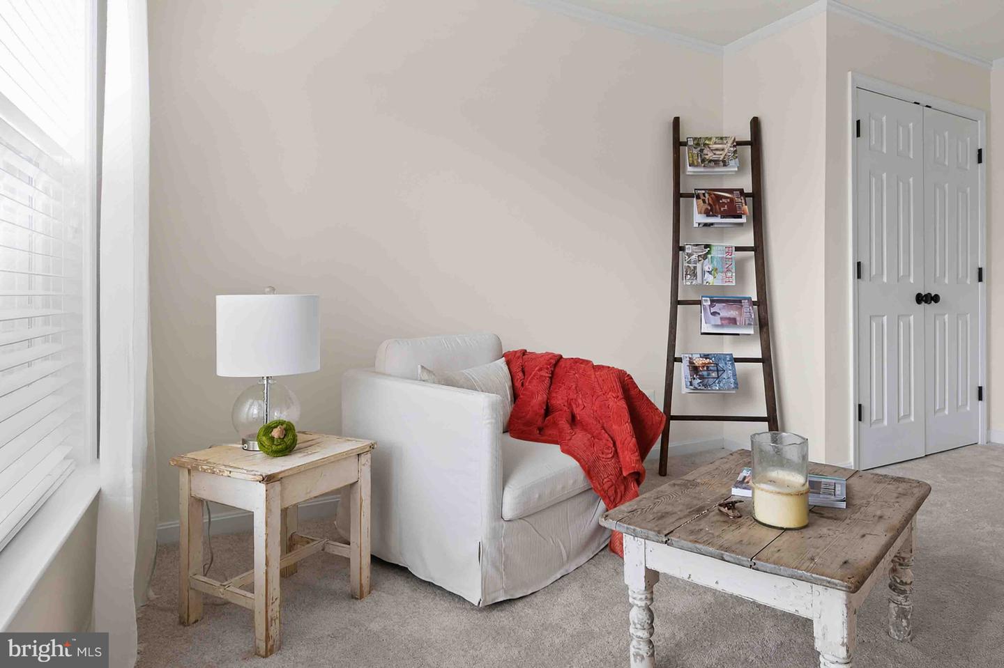 8187 DOUGLAS FIR DR, LORTON, Virginia 22079, 4 Bedrooms Bedrooms, ,2 BathroomsBathrooms,Residential,For sale,8187 DOUGLAS FIR DR,VAFX2278382 MLS # VAFX2278382