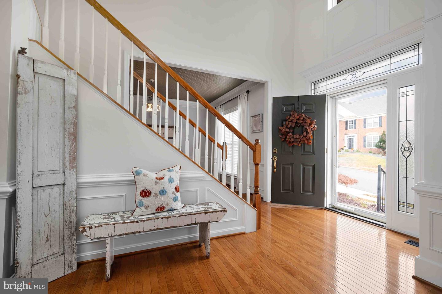 8187 DOUGLAS FIR DR, LORTON, Virginia 22079, 4 Bedrooms Bedrooms, ,2 BathroomsBathrooms,Residential,For sale,8187 DOUGLAS FIR DR,VAFX2278382 MLS # VAFX2278382