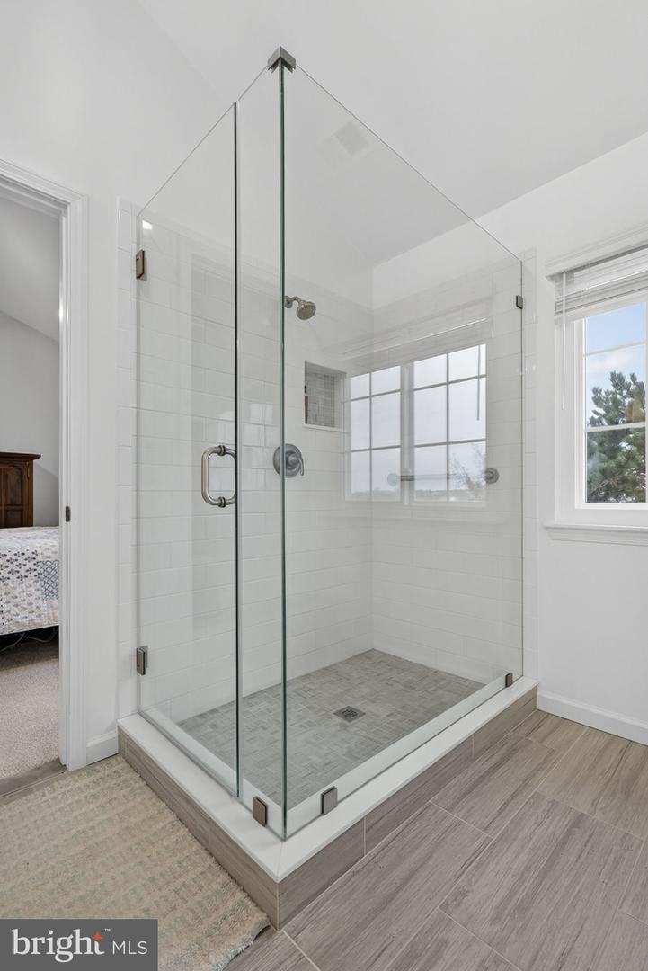 44112 SAXONY TER, ASHBURN, Virginia 20147, 3 Bedrooms Bedrooms, ,2 BathroomsBathrooms,Residential,For sale,44112 SAXONY TER,VALO2110936 MLS # VALO2110936