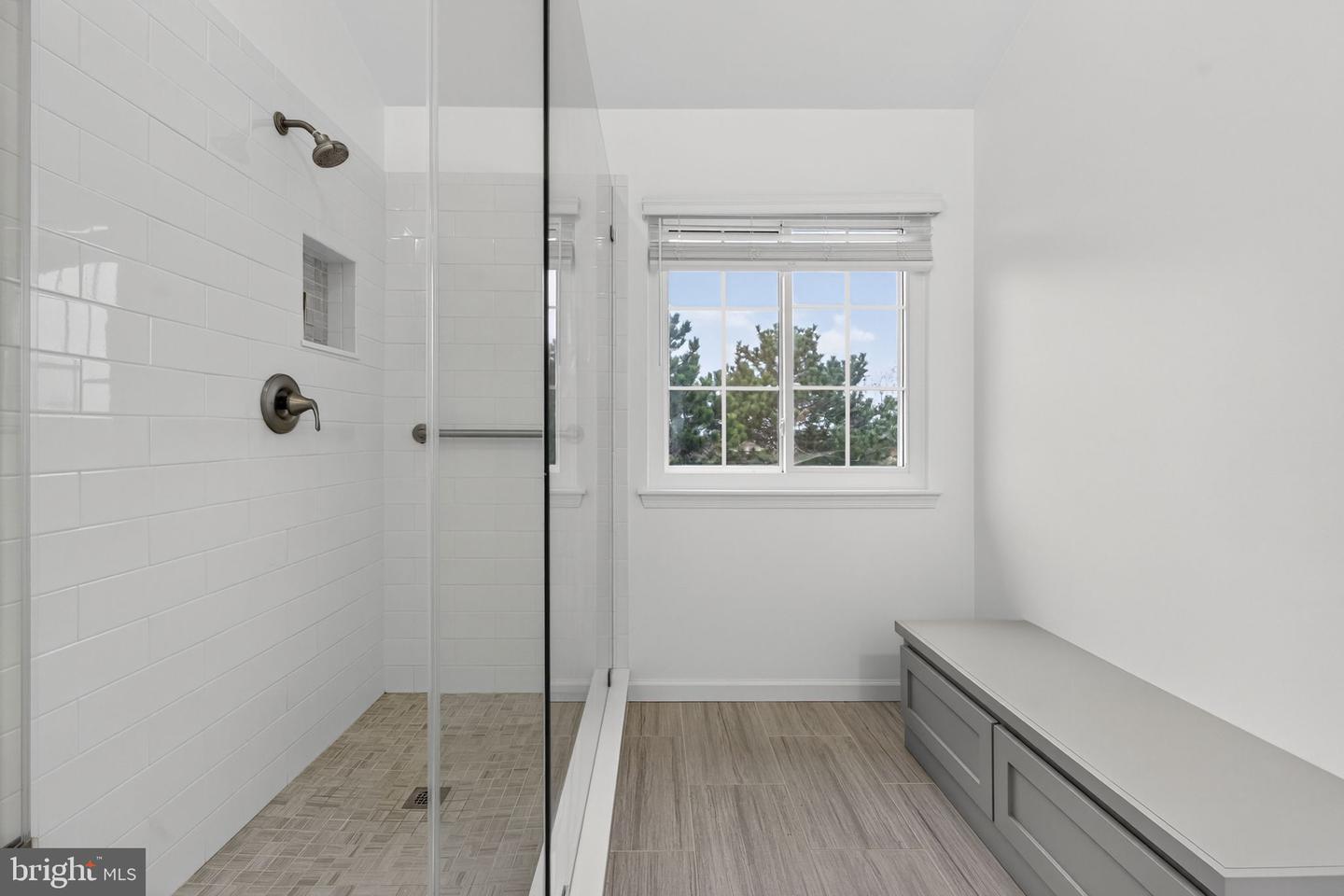 44112 SAXONY TER, ASHBURN, Virginia 20147, 3 Bedrooms Bedrooms, ,2 BathroomsBathrooms,Residential,For sale,44112 SAXONY TER,VALO2110936 MLS # VALO2110936