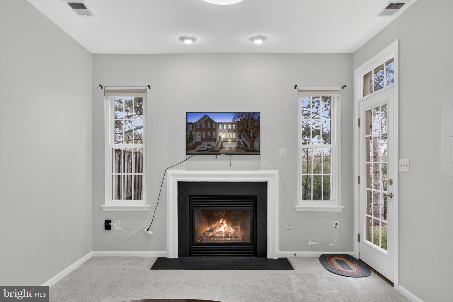 44112 SAXONY TER, ASHBURN, Virginia 20147, 3 Bedrooms Bedrooms, ,2 BathroomsBathrooms,Residential,For sale,44112 SAXONY TER,VALO2110936 MLS # VALO2110936