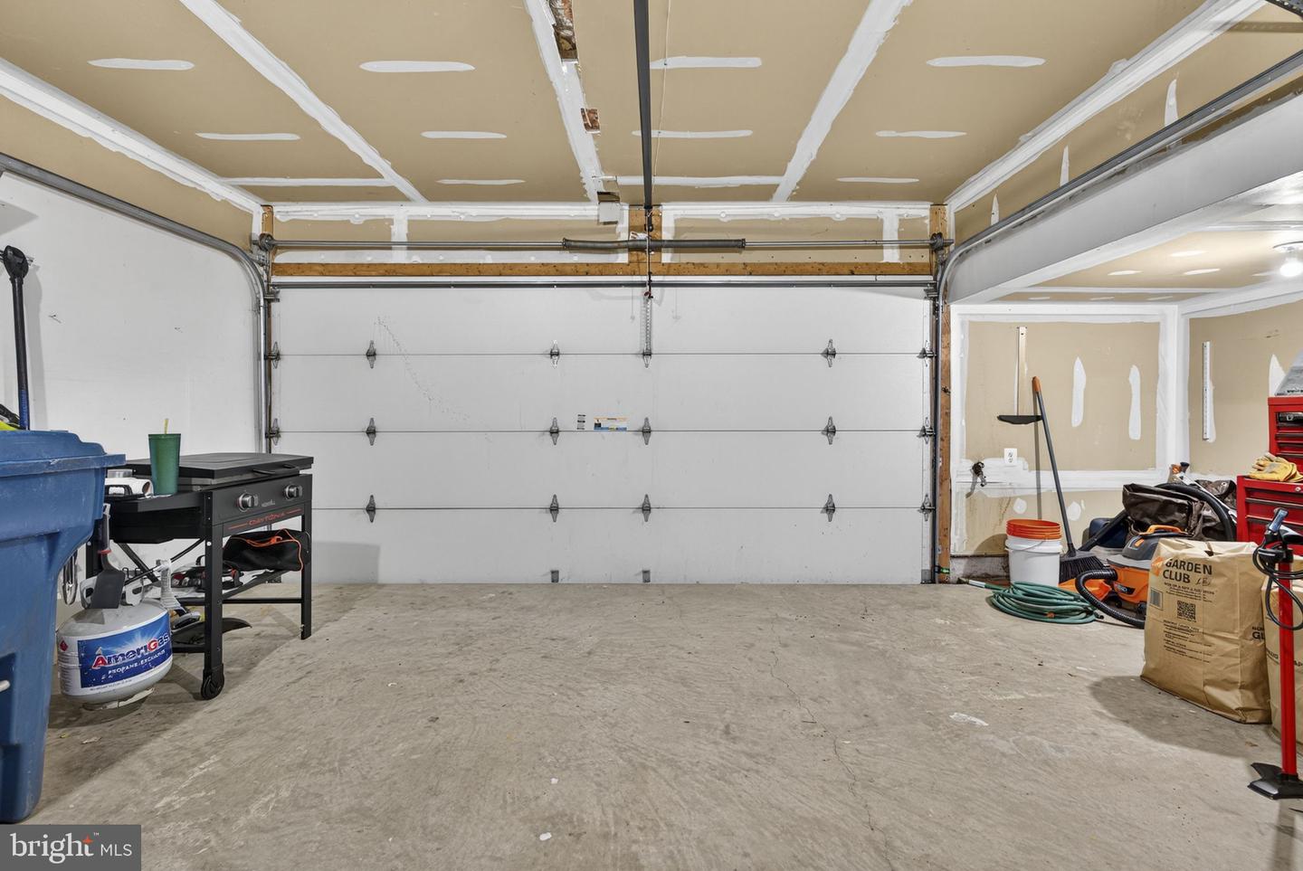 44112 SAXONY TER, ASHBURN, Virginia 20147, 3 Bedrooms Bedrooms, ,2 BathroomsBathrooms,Residential,For sale,44112 SAXONY TER,VALO2110936 MLS # VALO2110936