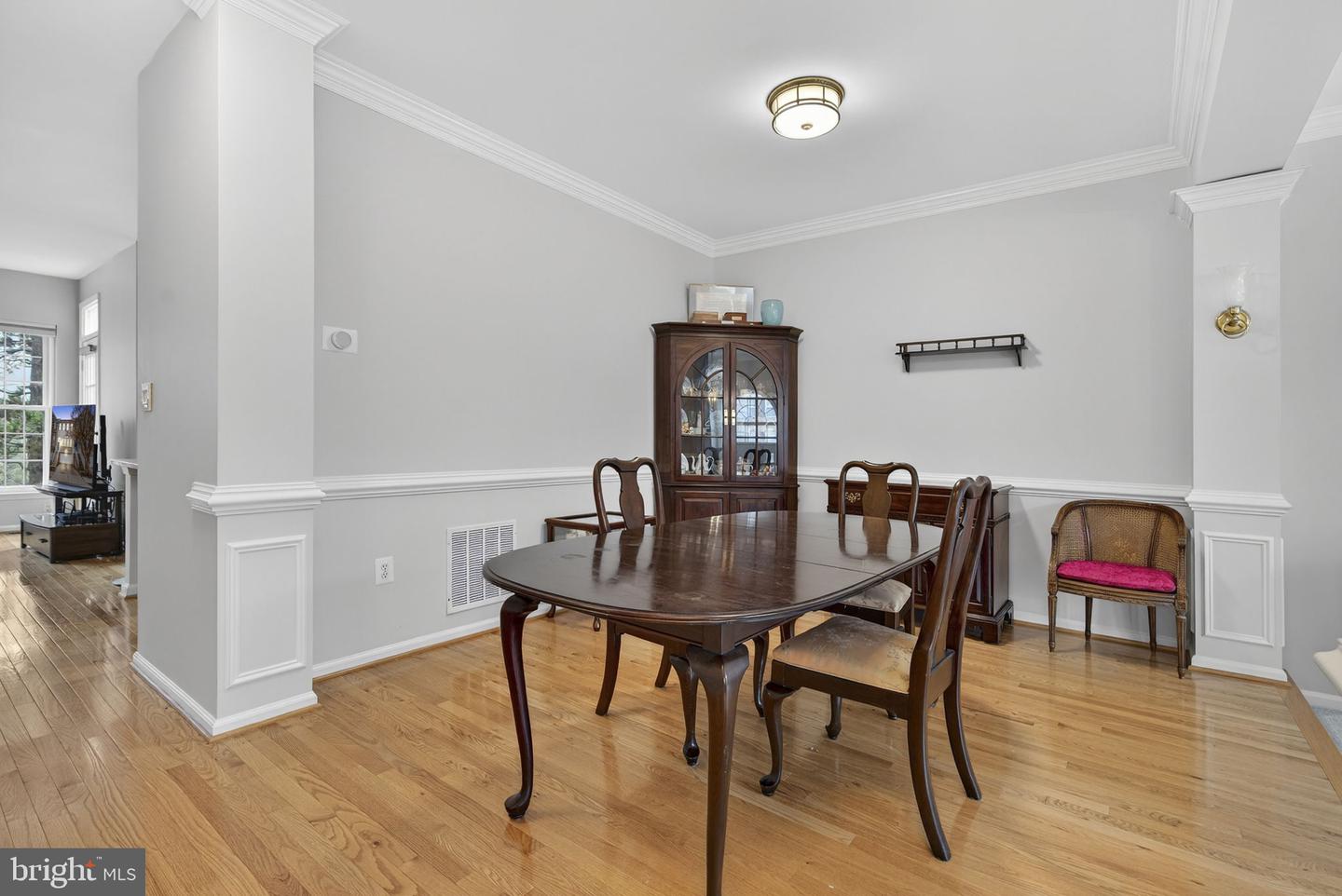 44112 SAXONY TER, ASHBURN, Virginia 20147, 3 Bedrooms Bedrooms, ,2 BathroomsBathrooms,Residential,For sale,44112 SAXONY TER,VALO2110936 MLS # VALO2110936