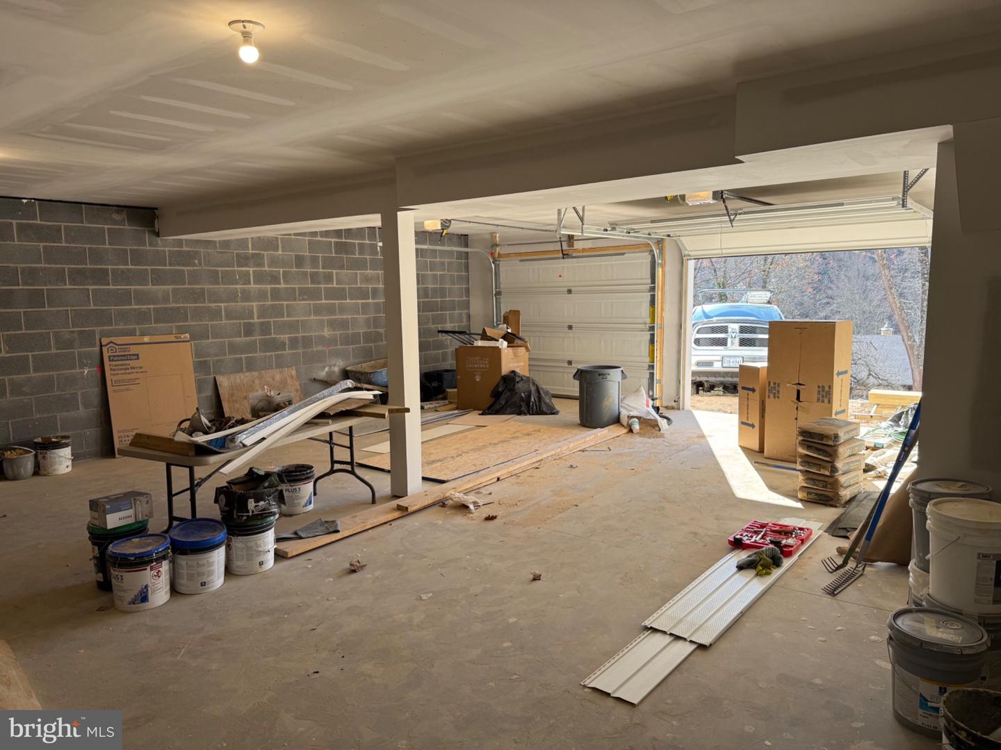 1102 LAKEVIEW DR, CROSS JUNCTION, Virginia 22625, 3 Bedrooms Bedrooms, 10 Rooms Rooms,2 BathroomsBathrooms,Residential,For sale,1102 LAKEVIEW DR,VAFV2037976 MLS # VAFV2037976