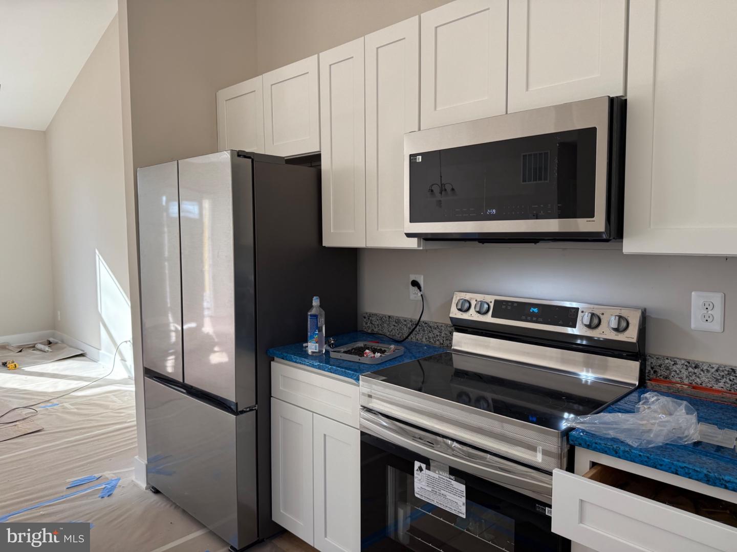 1102 LAKEVIEW DR, CROSS JUNCTION, Virginia 22625, 3 Bedrooms Bedrooms, 10 Rooms Rooms,2 BathroomsBathrooms,Residential,For sale,1102 LAKEVIEW DR,VAFV2037976 MLS # VAFV2037976