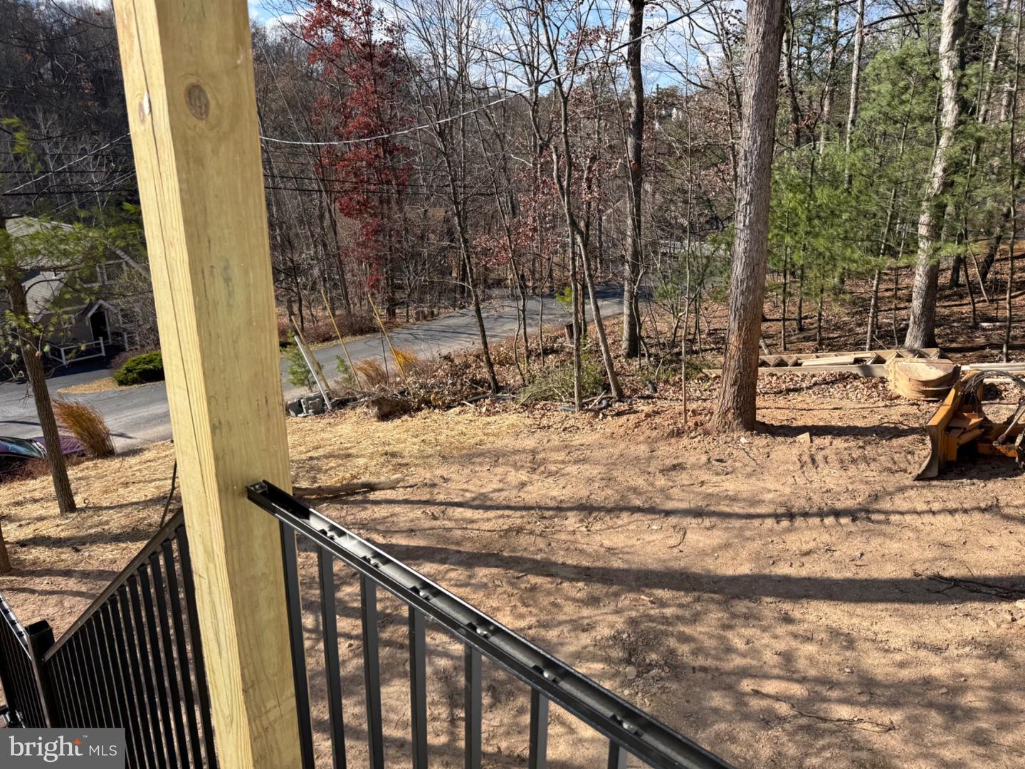 1102 LAKEVIEW DR, CROSS JUNCTION, Virginia 22625, 3 Bedrooms Bedrooms, 10 Rooms Rooms,2 BathroomsBathrooms,Residential,For sale,1102 LAKEVIEW DR,VAFV2037976 MLS # VAFV2037976