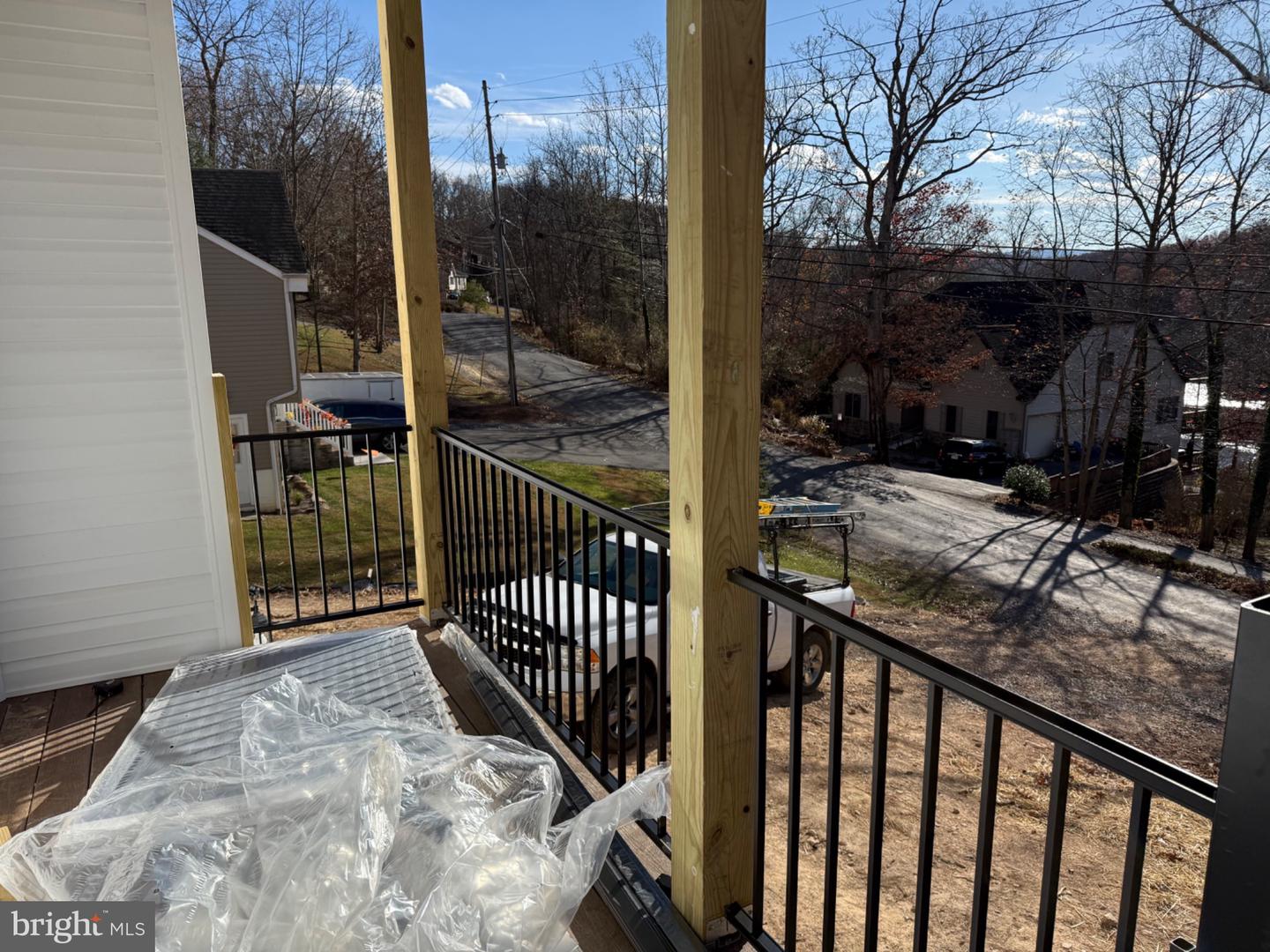 1102 LAKEVIEW DR, CROSS JUNCTION, Virginia 22625, 3 Bedrooms Bedrooms, 10 Rooms Rooms,2 BathroomsBathrooms,Residential,For sale,1102 LAKEVIEW DR,VAFV2037976 MLS # VAFV2037976