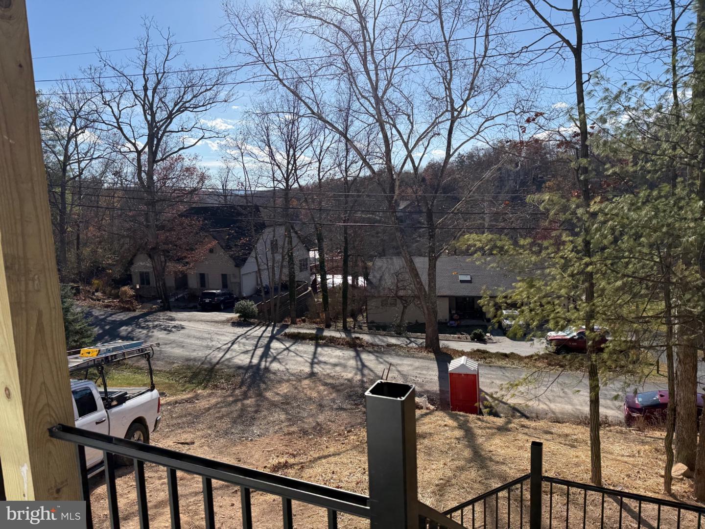 1102 LAKEVIEW DR, CROSS JUNCTION, Virginia 22625, 3 Bedrooms Bedrooms, 10 Rooms Rooms,2 BathroomsBathrooms,Residential,For sale,1102 LAKEVIEW DR,VAFV2037976 MLS # VAFV2037976