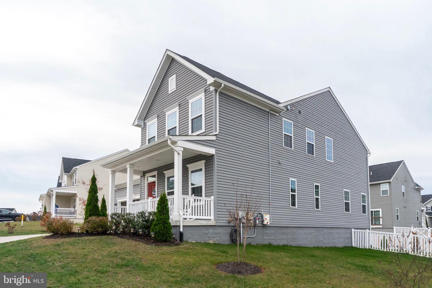 9216 SPLIT OAK, FREDERICKSBURG, Virginia 22407, 5 Bedrooms Bedrooms, 22 Rooms Rooms,4 BathroomsBathrooms,Residential,For sale,9216 SPLIT OAK,VASP2037498 MLS # VASP2037498