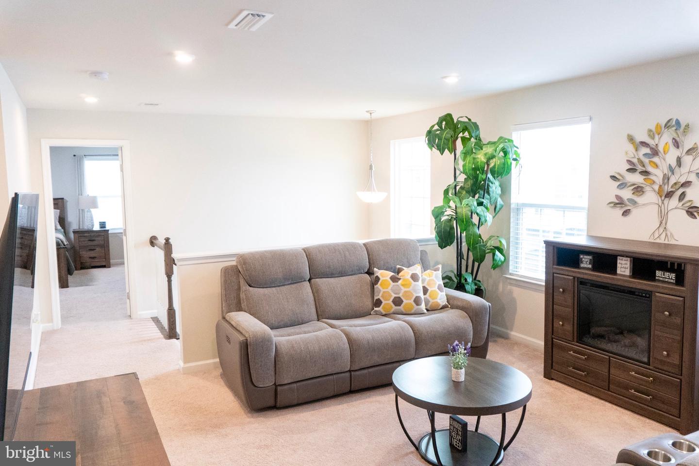 9216 SPLIT OAK, FREDERICKSBURG, Virginia 22407, 5 Bedrooms Bedrooms, 22 Rooms Rooms,4 BathroomsBathrooms,Residential,For sale,9216 SPLIT OAK,VASP2037498 MLS # VASP2037498