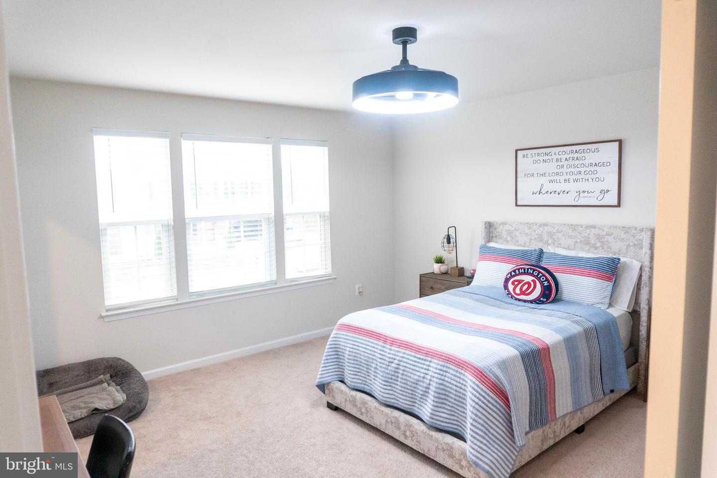 9216 SPLIT OAK, FREDERICKSBURG, Virginia 22407, 5 Bedrooms Bedrooms, 22 Rooms Rooms,4 BathroomsBathrooms,Residential,For sale,9216 SPLIT OAK,VASP2037498 MLS # VASP2037498