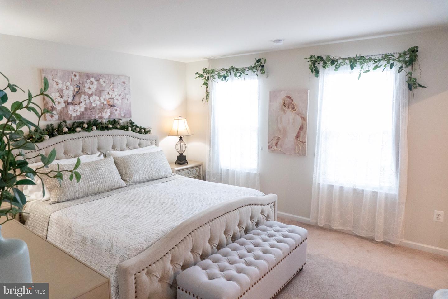 9216 SPLIT OAK, FREDERICKSBURG, Virginia 22407, 5 Bedrooms Bedrooms, 22 Rooms Rooms,4 BathroomsBathrooms,Residential,For sale,9216 SPLIT OAK,VASP2037498 MLS # VASP2037498