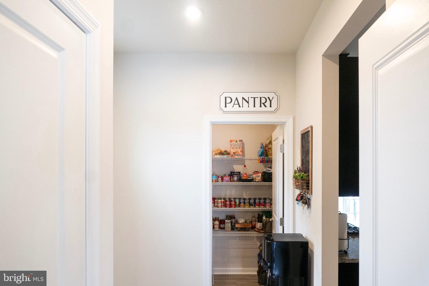 9216 SPLIT OAK, FREDERICKSBURG, Virginia 22407, 5 Bedrooms Bedrooms, 22 Rooms Rooms,4 BathroomsBathrooms,Residential,For sale,9216 SPLIT OAK,VASP2037498 MLS # VASP2037498