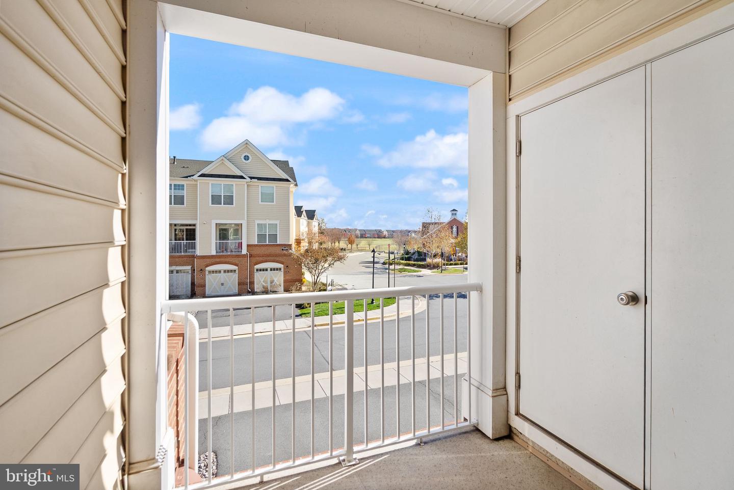 23305 MILLTOWN KNOLL SQ #106, ASHBURN, Virginia 20148, 2 Bedrooms Bedrooms, ,2 BathroomsBathrooms,Residential,For sale,23305 MILLTOWN KNOLL SQ #106,VALO2110870 MLS # VALO2110870 23305 MILLTOWN KNOLL SQ #106, ASHBURN, Virginia 20148, 2 Bedrooms Bedrooms, ,2 BathroomsBathrooms,Residential,For sale,23305 MILLTOWN KNOLL SQ #106,VALO2110870 MLS # VALO2110870