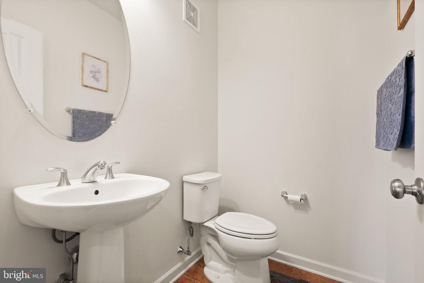 23305 MILLTOWN KNOLL SQ #106, ASHBURN, Virginia 20148, 2 Bedrooms Bedrooms, ,2 BathroomsBathrooms,Residential,For sale,23305 MILLTOWN KNOLL SQ #106,VALO2110870 MLS # VALO2110870 23305 MILLTOWN KNOLL SQ #106, ASHBURN, Virginia 20148, 2 Bedrooms Bedrooms, ,2 BathroomsBathrooms,Residential,For sale,23305 MILLTOWN KNOLL SQ #106,VALO2110870 MLS # VALO2110870