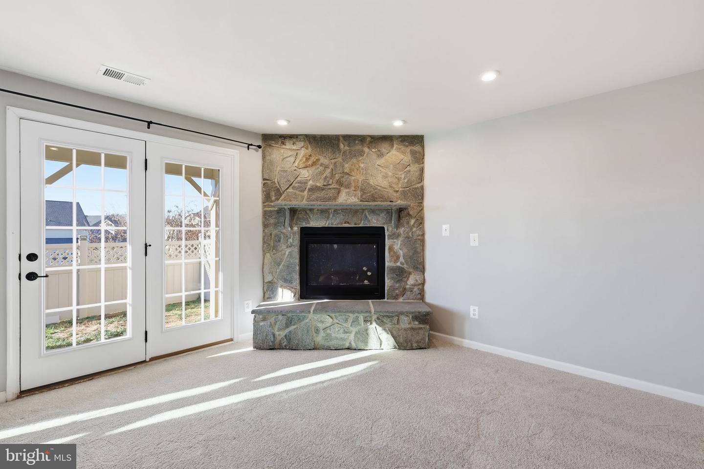 18052 RED MULBERRY RD, DUMFRIES, Virginia 22026, 4 Bedrooms Bedrooms, ,3 BathroomsBathrooms,Residential,For sale,18052 RED MULBERRY RD,VAPW2107576 MLS # VAPW2107576