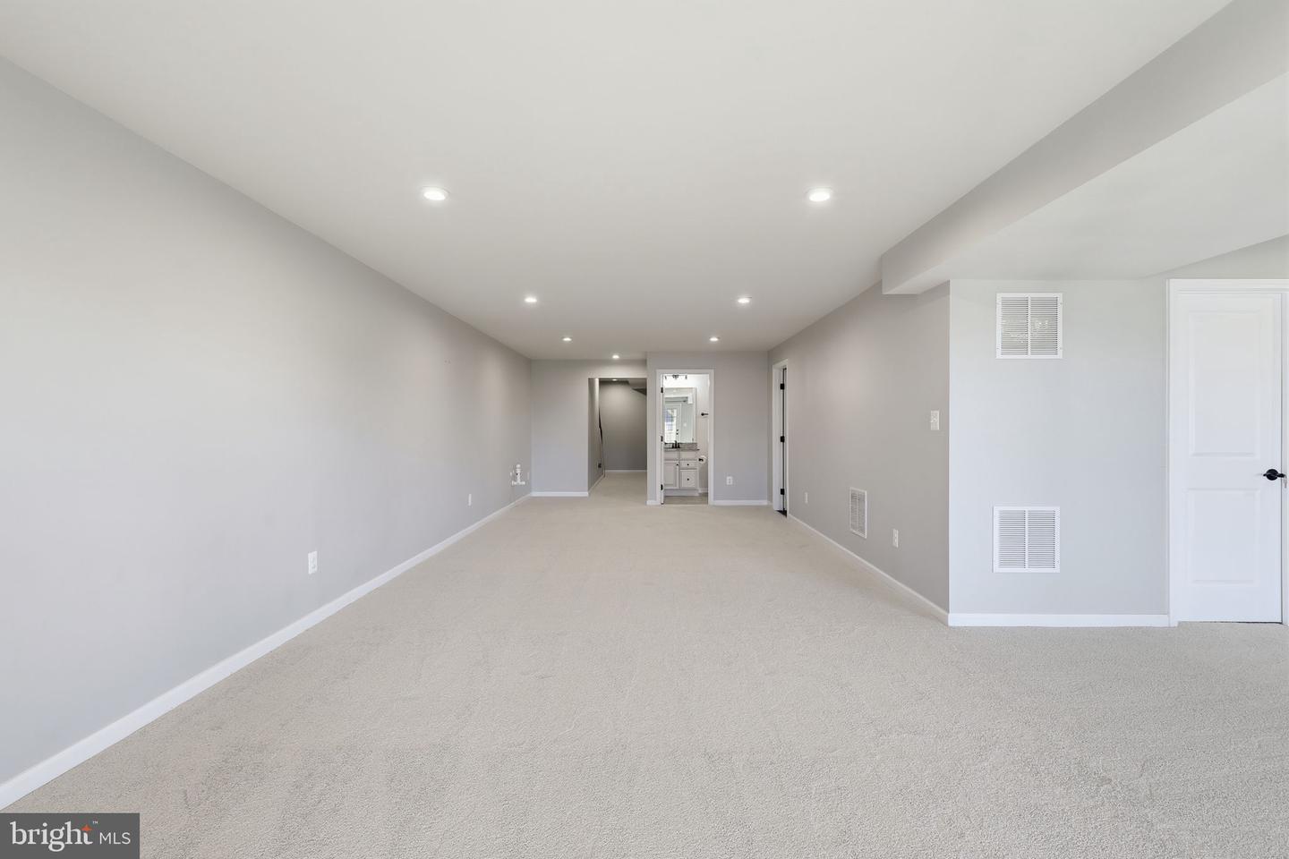 18052 RED MULBERRY RD, DUMFRIES, Virginia 22026, 4 Bedrooms Bedrooms, ,3 BathroomsBathrooms,Residential,For sale,18052 RED MULBERRY RD,VAPW2107576 MLS # VAPW2107576