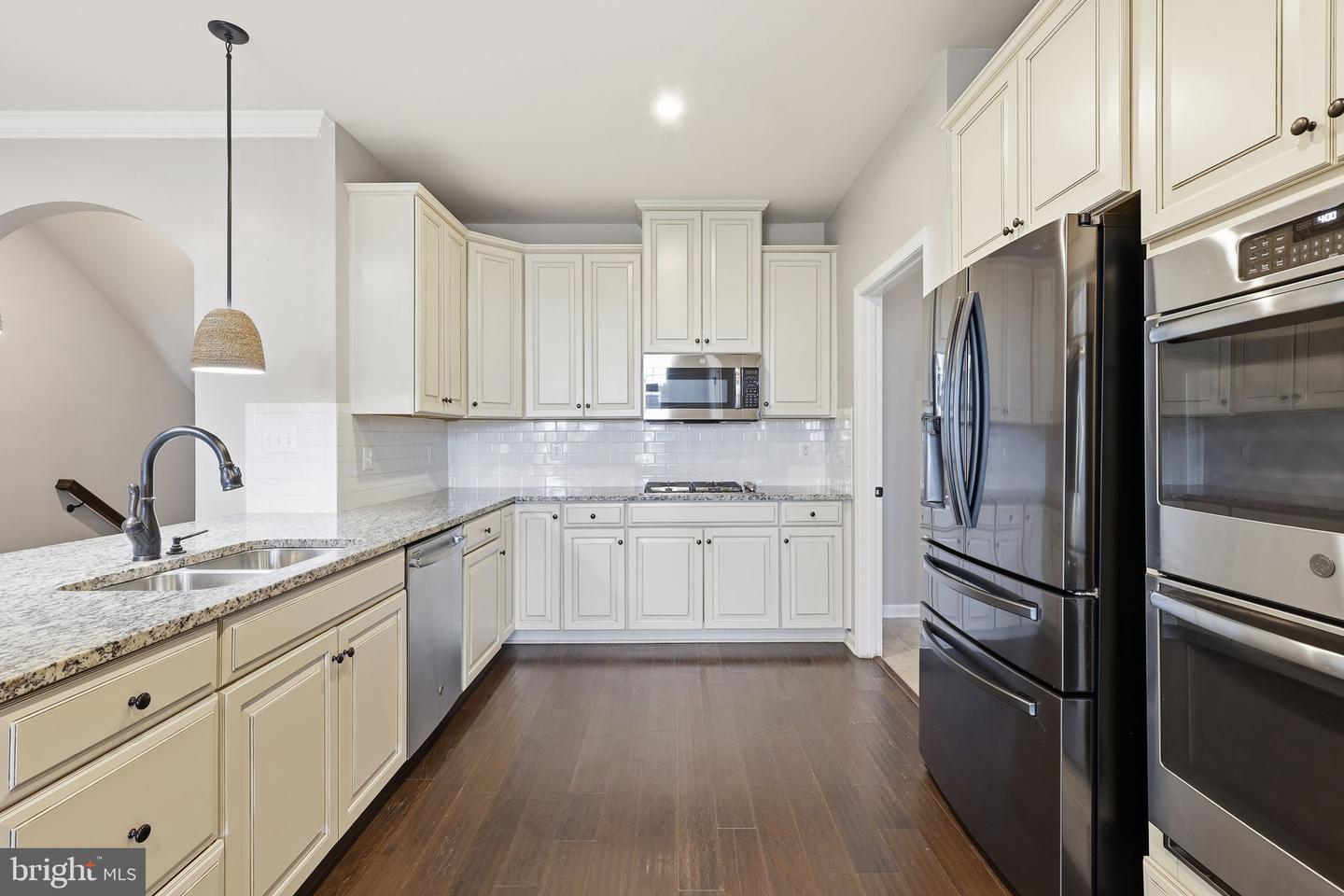 18052 RED MULBERRY RD, DUMFRIES, Virginia 22026, 4 Bedrooms Bedrooms, ,3 BathroomsBathrooms,Residential,For sale,18052 RED MULBERRY RD,VAPW2107576 MLS # VAPW2107576