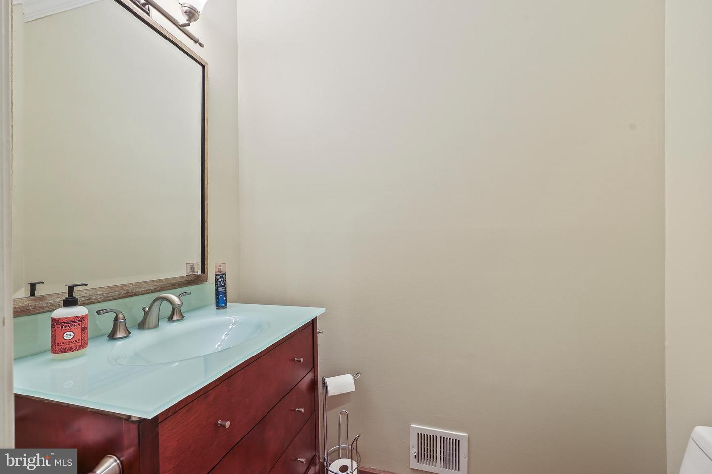 11405 NORTHWIND CT, RESTON, Virginia 20194, 5 Bedrooms Bedrooms, ,3 BathroomsBathrooms,Residential,For sale,11405 NORTHWIND CT,VAFX2278500 MLS # VAFX2278500 11405 NORTHWIND CT, RESTON, Virginia 20194, 5 Bedrooms Bedrooms, ,3 BathroomsBathrooms,Residential,For sale,11405 NORTHWIND CT,VAFX2278500 MLS # VAFX2278500