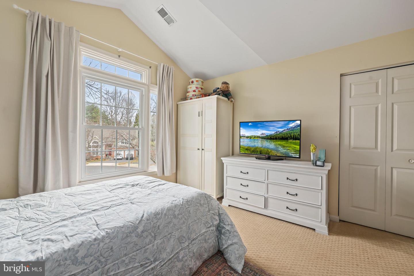 11405 NORTHWIND CT, RESTON, Virginia 20194, 5 Bedrooms Bedrooms, ,3 BathroomsBathrooms,Residential,For sale,11405 NORTHWIND CT,VAFX2278500 MLS # VAFX2278500 11405 NORTHWIND CT, RESTON, Virginia 20194, 5 Bedrooms Bedrooms, ,3 BathroomsBathrooms,Residential,For sale,11405 NORTHWIND CT,VAFX2278500 MLS # VAFX2278500