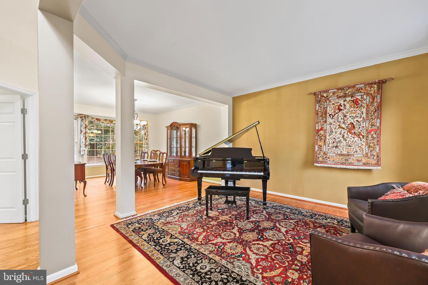 11405 NORTHWIND CT, RESTON, Virginia 20194, 5 Bedrooms Bedrooms, ,3 BathroomsBathrooms,Residential,For sale,11405 NORTHWIND CT,VAFX2278500 MLS # VAFX2278500 11405 NORTHWIND CT, RESTON, Virginia 20194, 5 Bedrooms Bedrooms, ,3 BathroomsBathrooms,Residential,For sale,11405 NORTHWIND CT,VAFX2278500 MLS # VAFX2278500