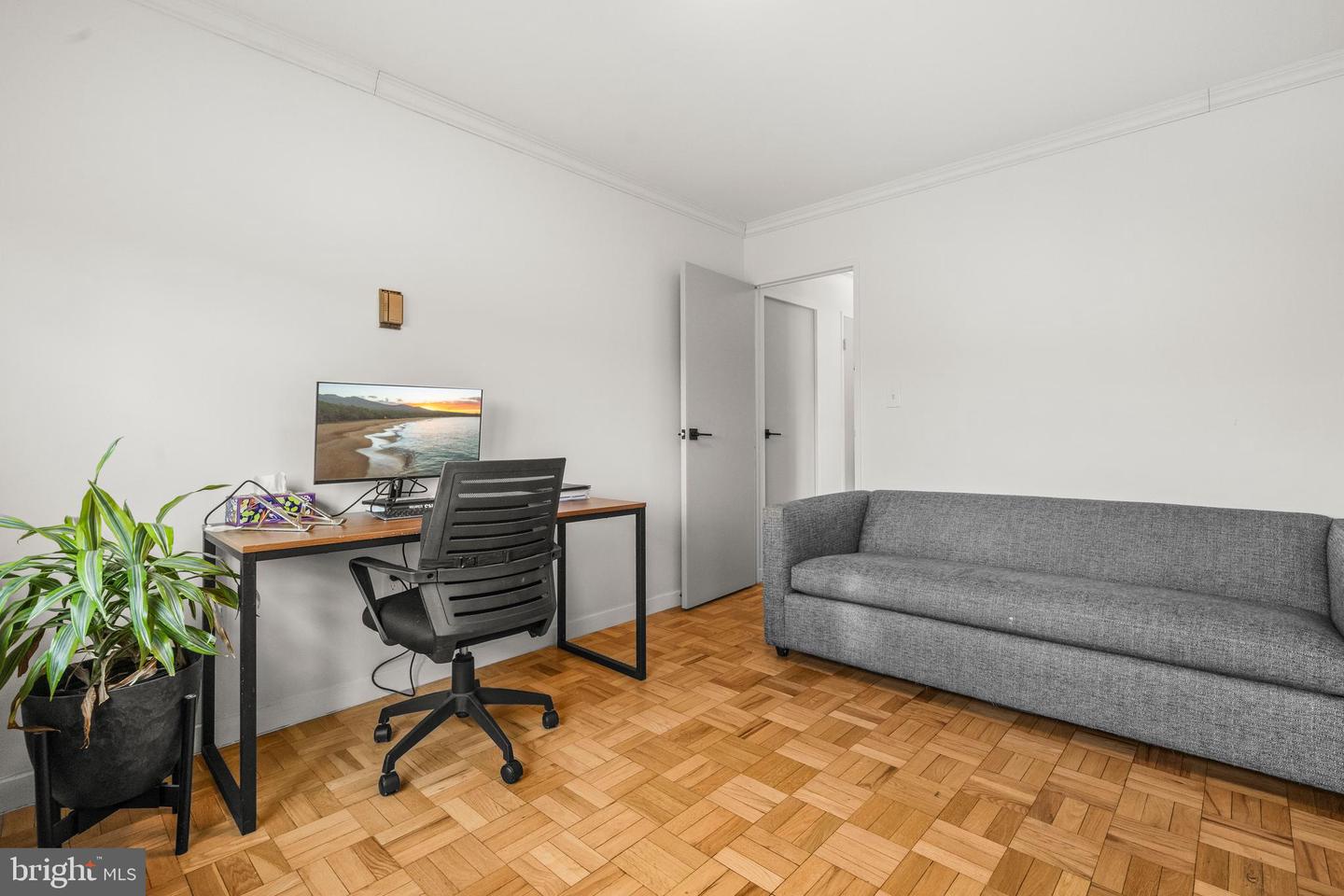 4600 CONNECTICUT AVE NW #810, WASHINGTON, District Of Columbia 20008, 3 Bedrooms Bedrooms, ,2 BathroomsBathrooms,Residential,For sale,4600 CONNECTICUT AVE NW #810,DCDC2231222 MLS # DCDC2231222 4600 CONNECTICUT AVE NW #810, WASHINGTON, District Of Columbia 20008, 3 Bedrooms Bedrooms, ,2 BathroomsBathrooms,Residential,For sale,4600 CONNECTICUT AVE NW #810,DCDC2231222 MLS # DCDC2231222