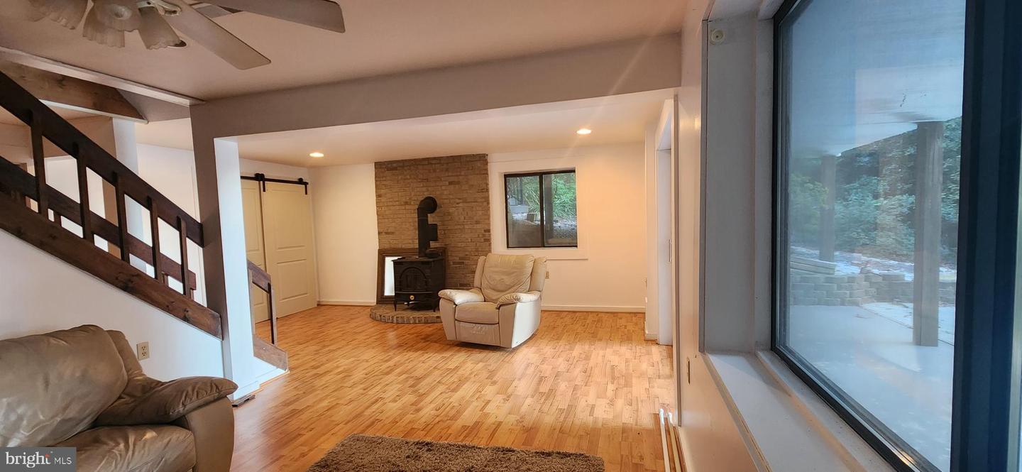 15408 SUNSET HARBOUR BLVD, MINERAL, Virginia 23117, 3 Bedrooms Bedrooms, ,4 BathroomsBathrooms,Residential,For sale,15408 SUNSET HARBOUR BLVD,VASP2037600 MLS # VASP2037600