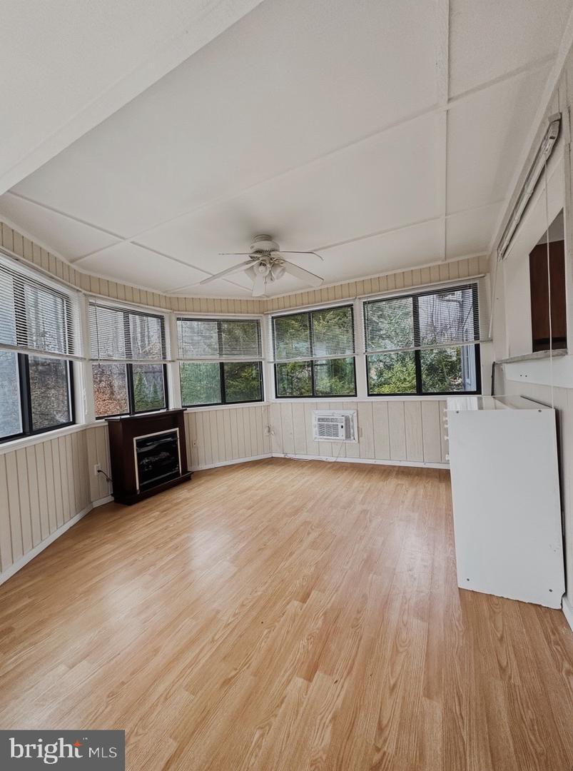 15408 SUNSET HARBOUR BLVD, MINERAL, Virginia 23117, 3 Bedrooms Bedrooms, ,4 BathroomsBathrooms,Residential,For sale,15408 SUNSET HARBOUR BLVD,VASP2037600 MLS # VASP2037600